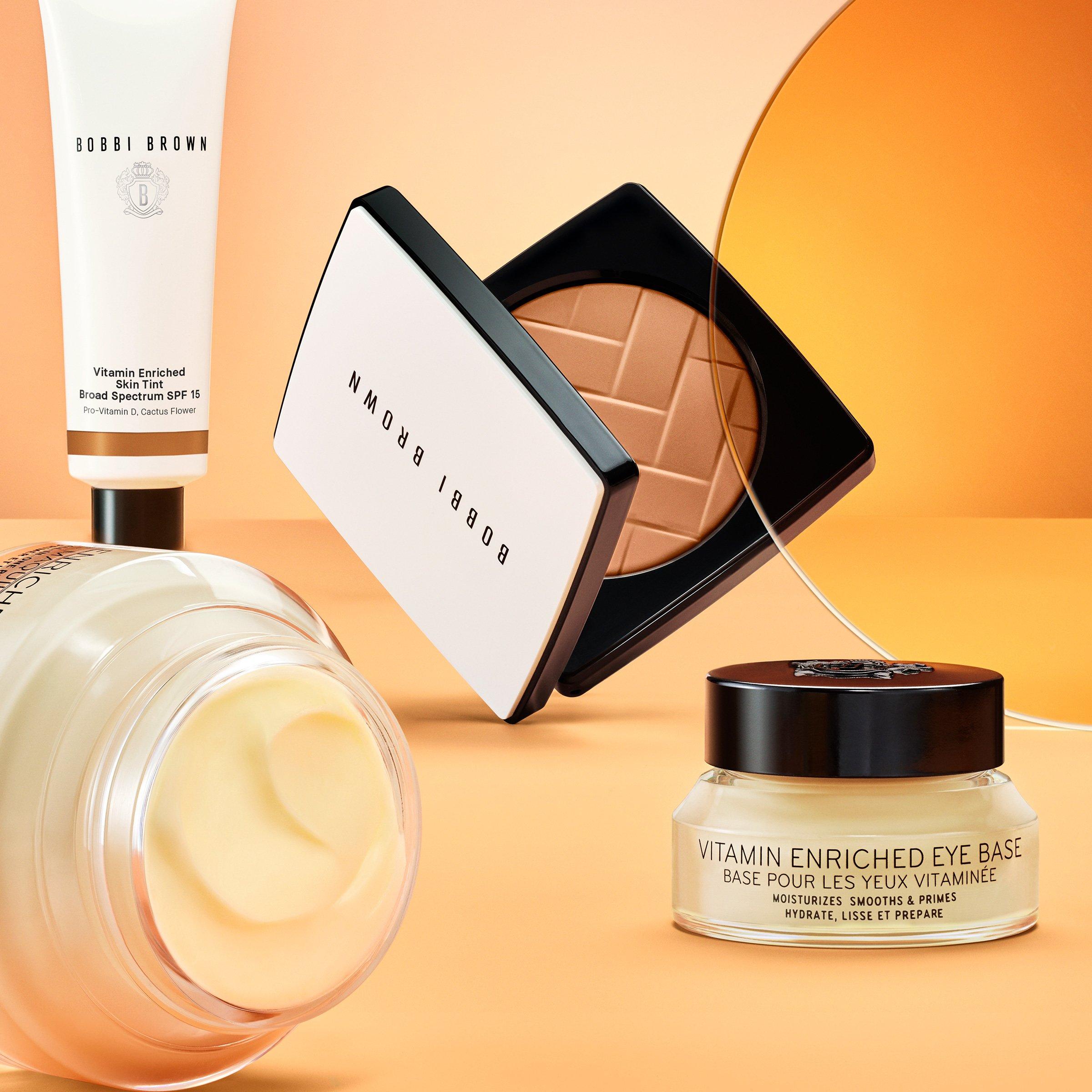 Yellow - Bobbi Brown - Bobbi Brown Vitamin Enriched Pressed Powder - 6