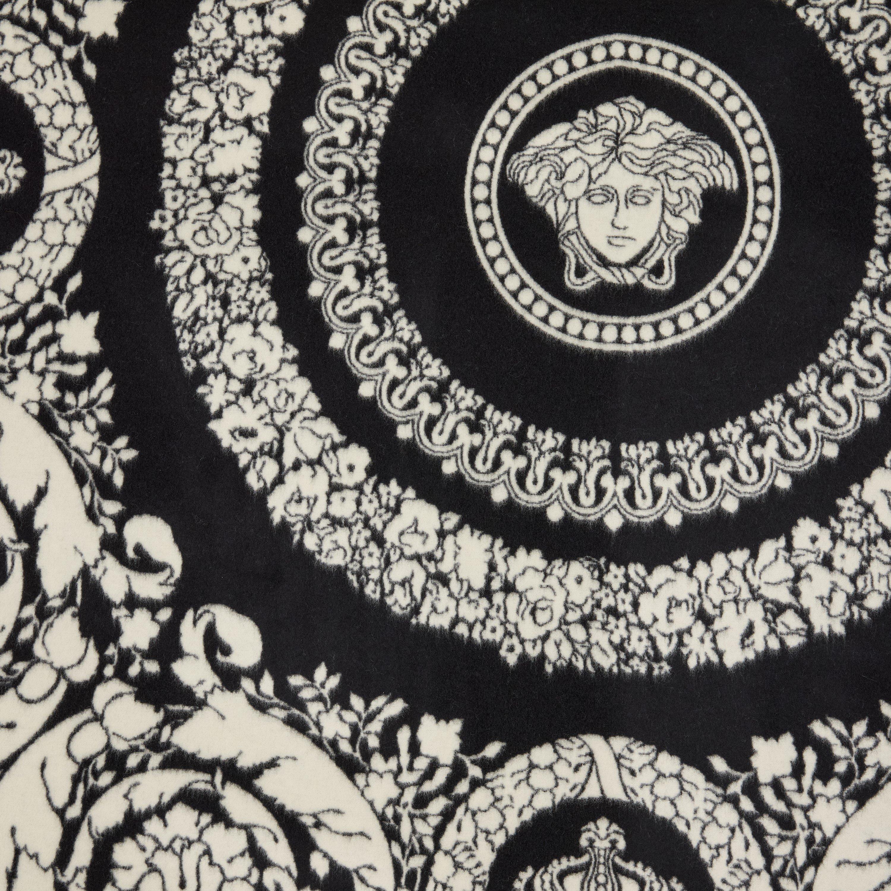 Black & White - Versace Home - V CDF Blanket 62 - 3