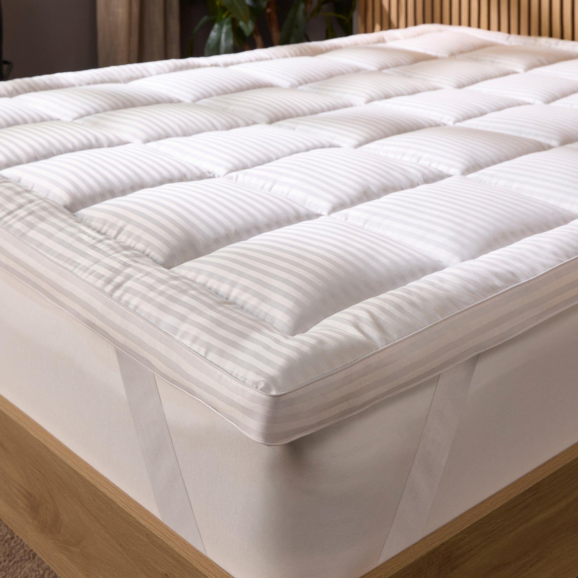 White - Snuggledown - Luxurious Hotel 5cm Mattress Topper - 2