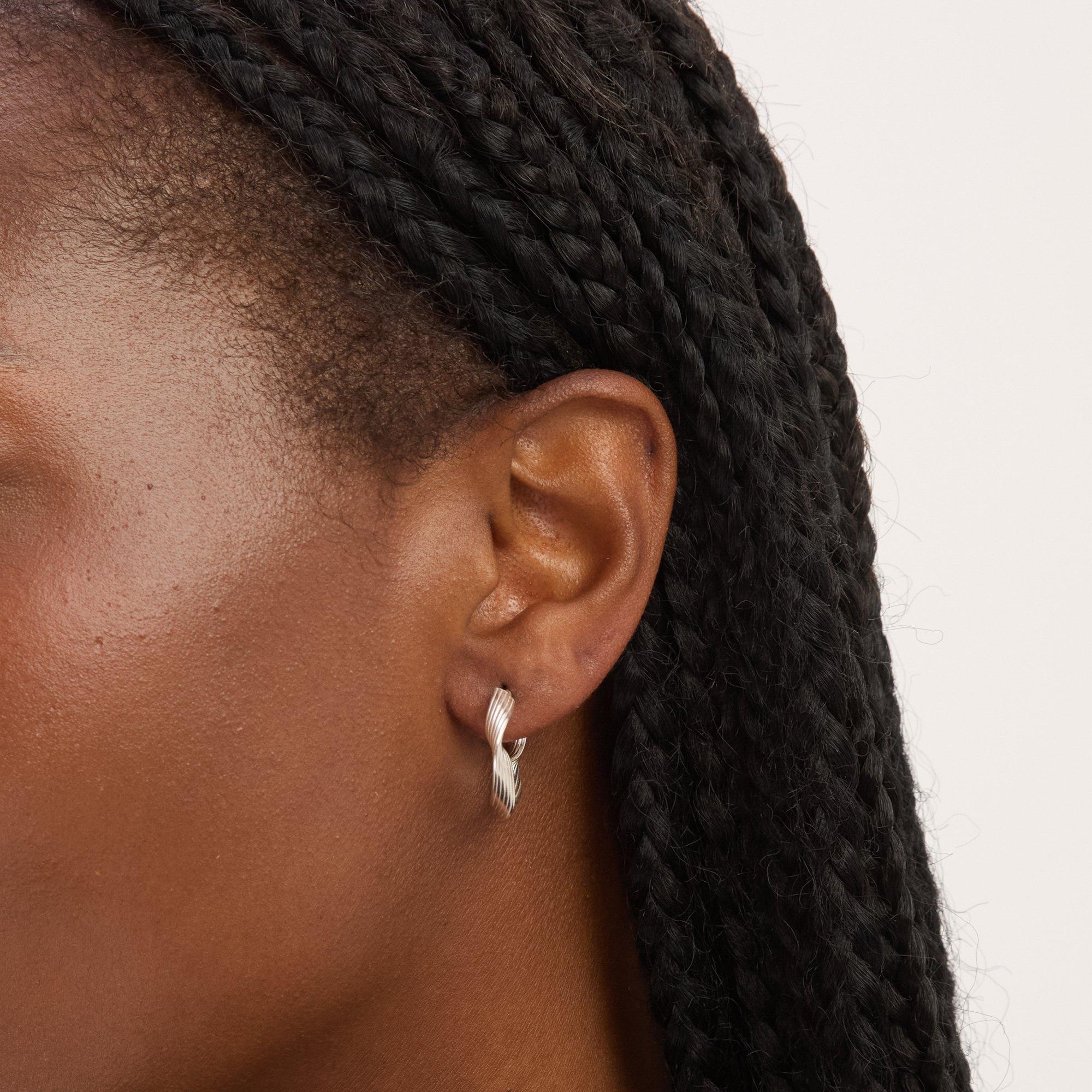 Silver - Simply Silver - Sterling Silver 925 Soft Diamond Cut Twist Hoops - 3