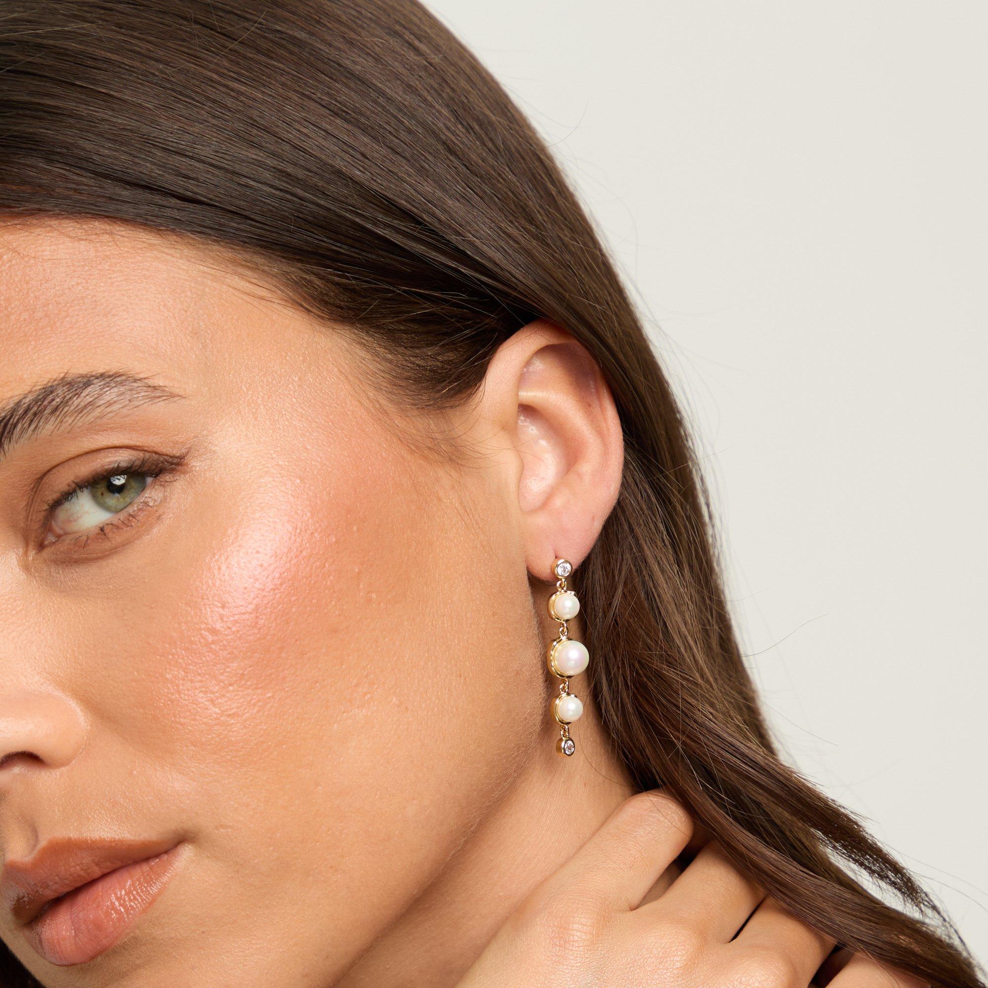 Gold - Jon Richard - 14K Gold Plated Graduated Pearl Drop Earrings - 2