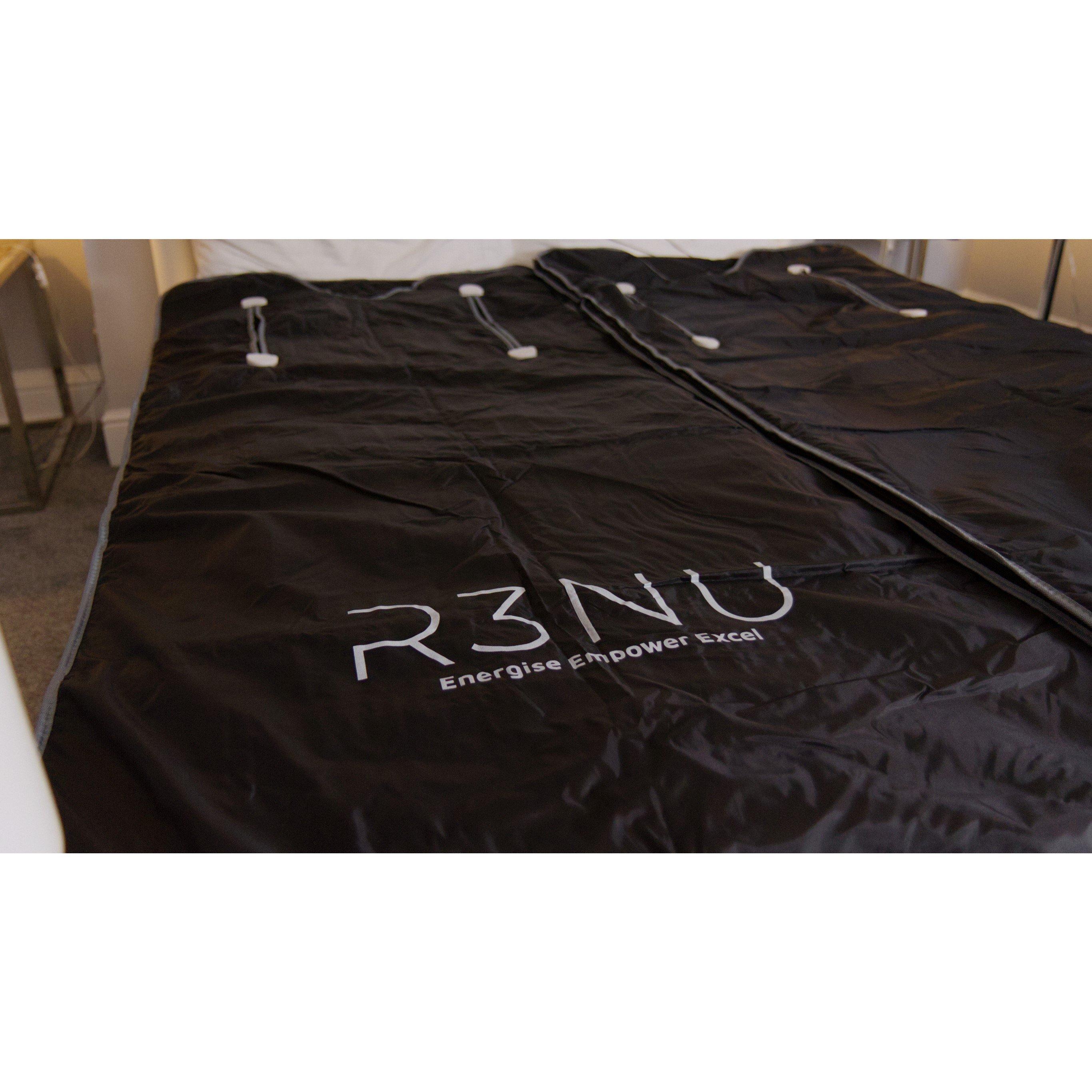 Black - R3NU - Infrared Heated Wellness Blanket - 3
