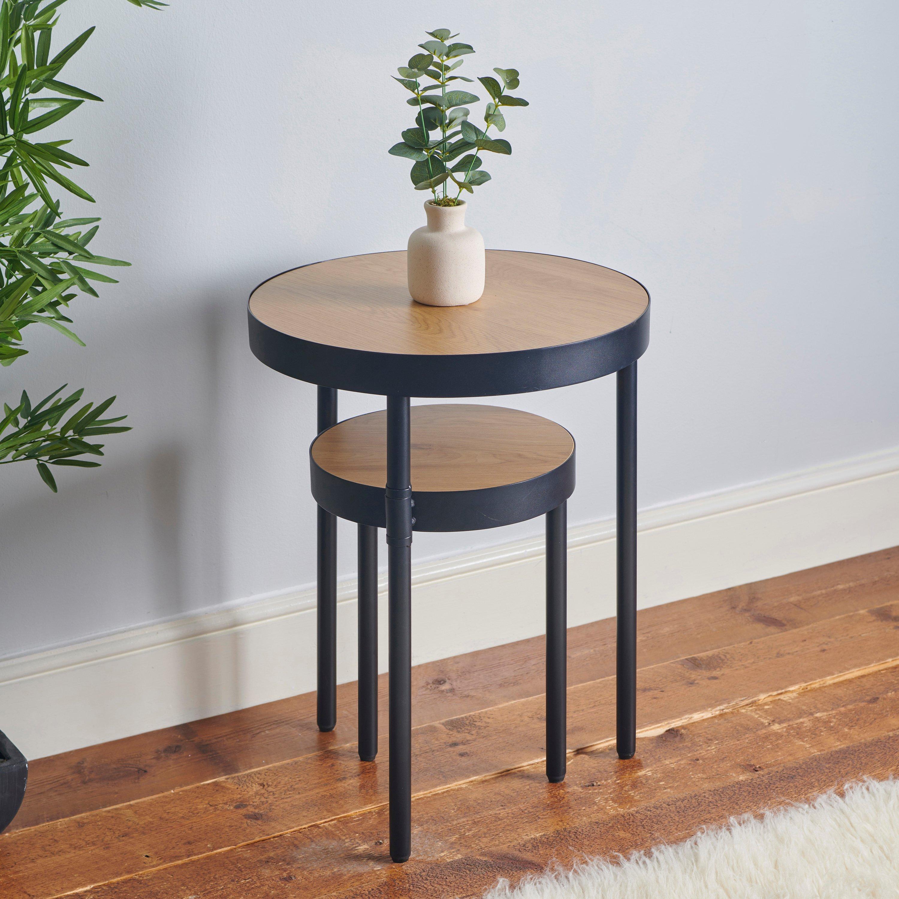 Black And Oak E - Greenhurst - Greenhurst Rotating Side Table - 2