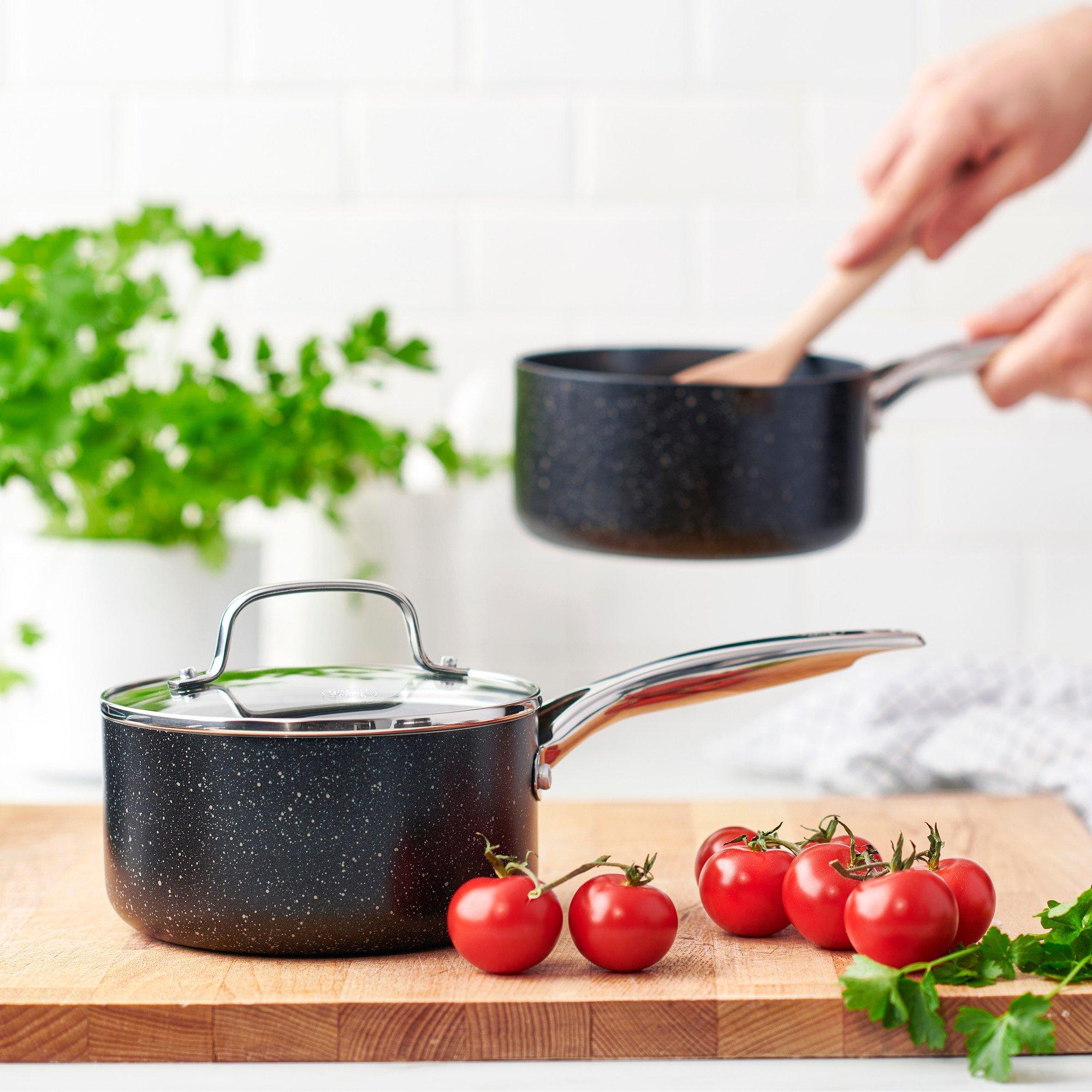 Green Chef  Saucepan - Black - 18cm