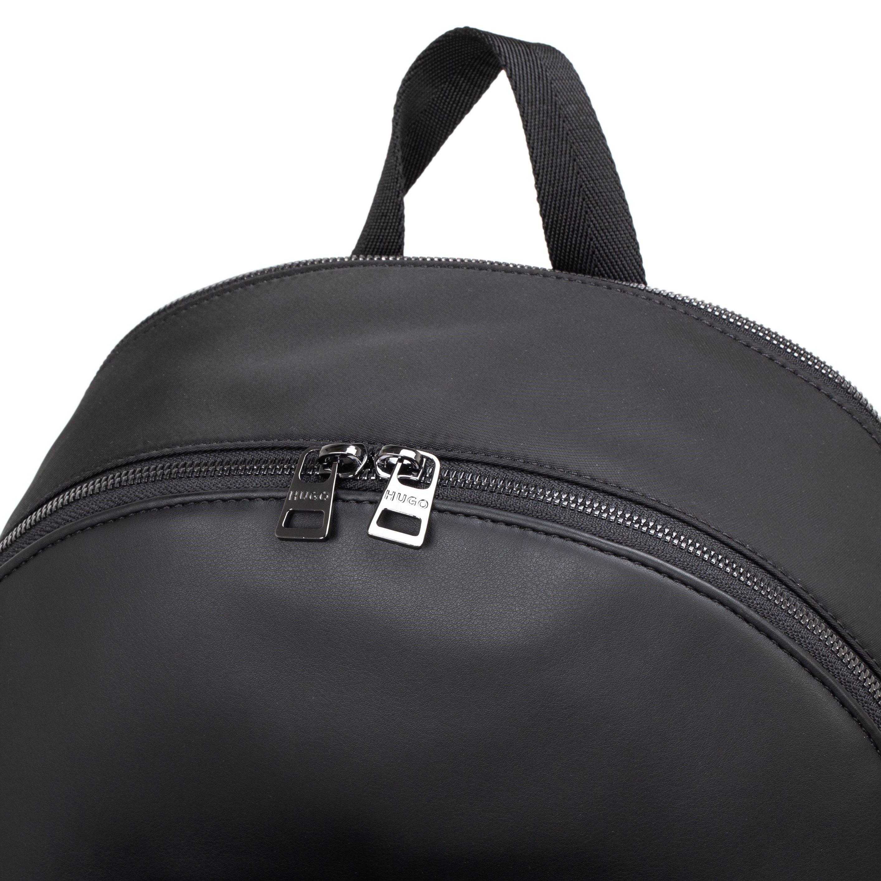 Black 001 - Hugo - Quantic Backpack - 3