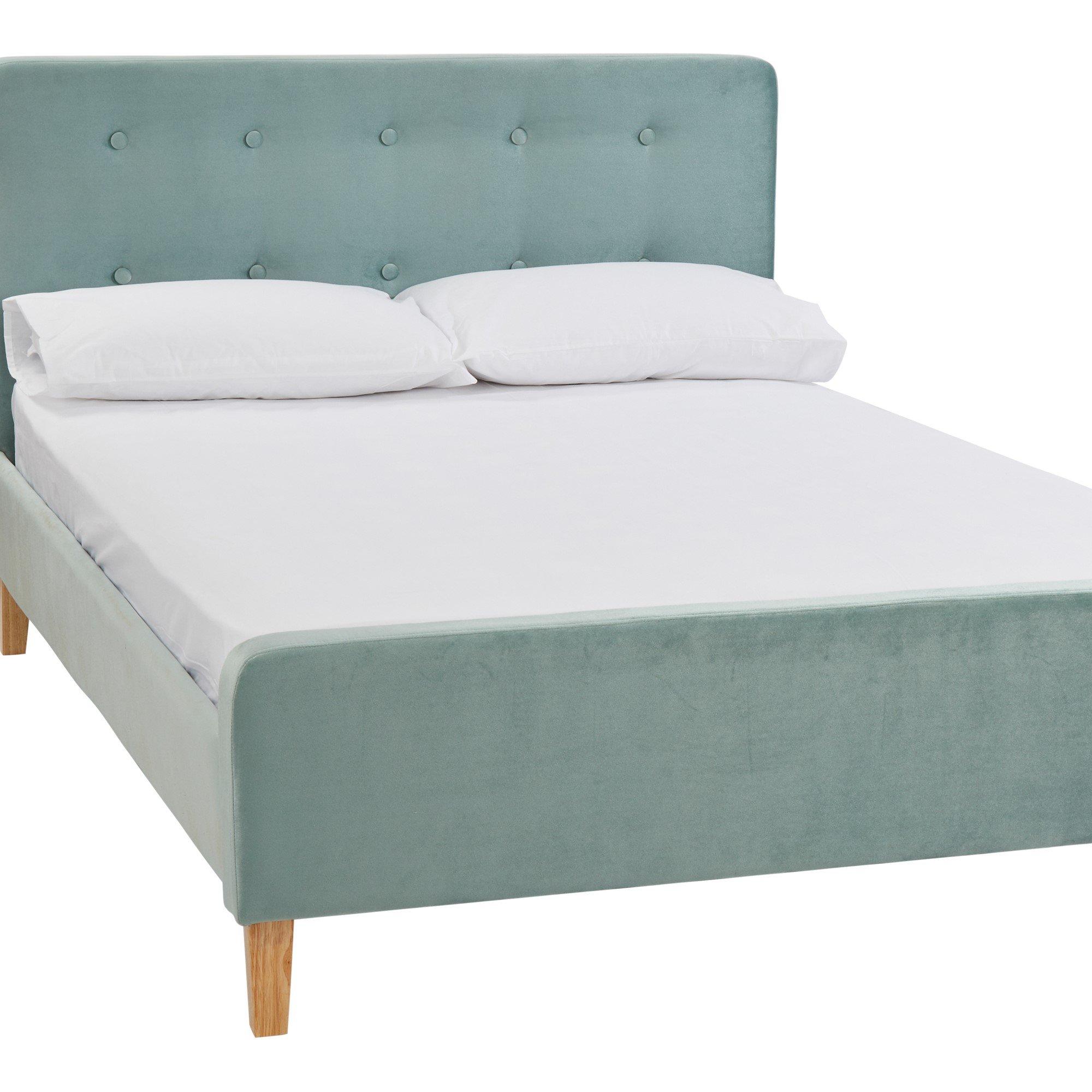 Aqua - LPD - Pierre Bed - 1
