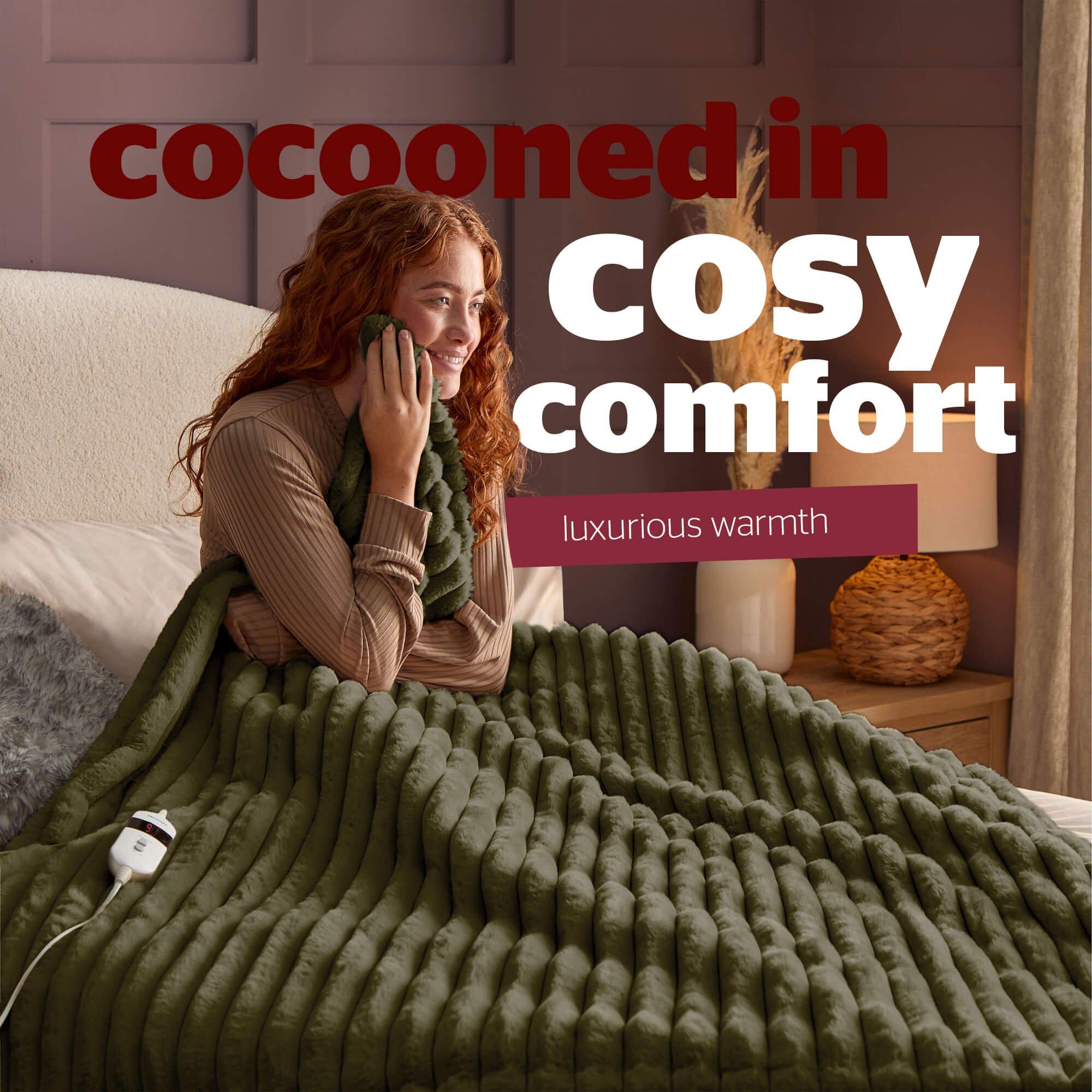 Green - Silentnight - SILENTNIGHT LUXURY RIBBED FAUX FUR HEATED THROW - 2