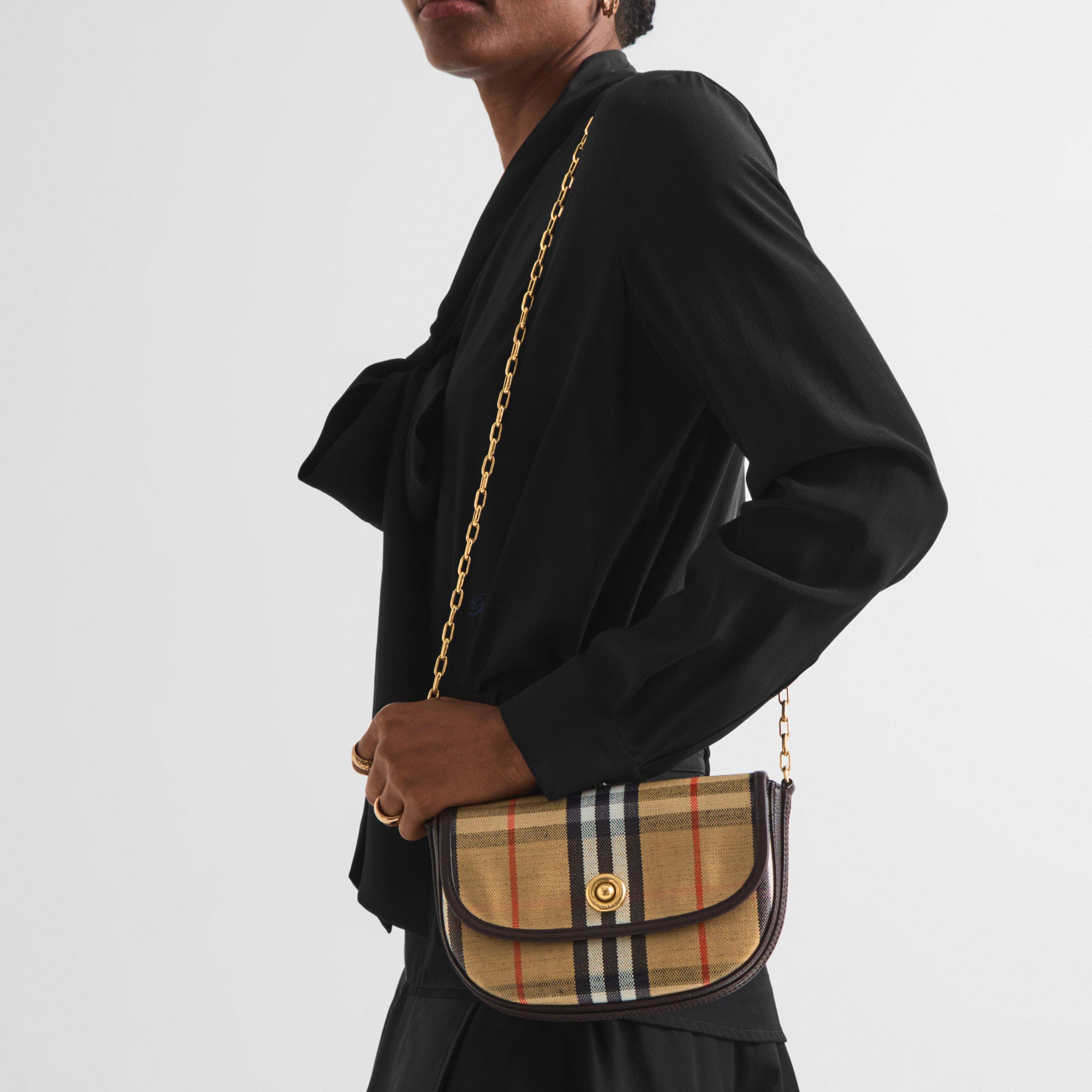 Sand - Burberry - Burb Highlands Chain Ld63 - 3