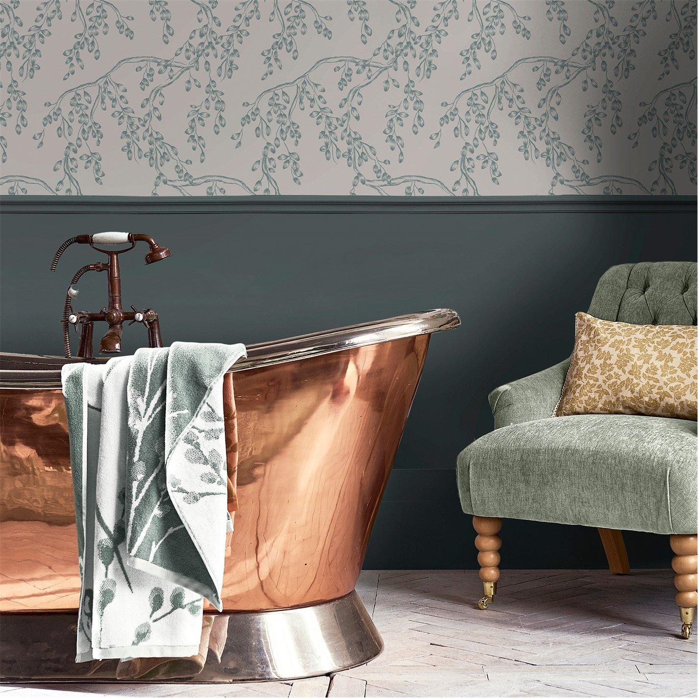 Heritage Chambr - Laura Ashley - Heritage Chambray Paint Kitchen and Bathroom 2.5L - 2