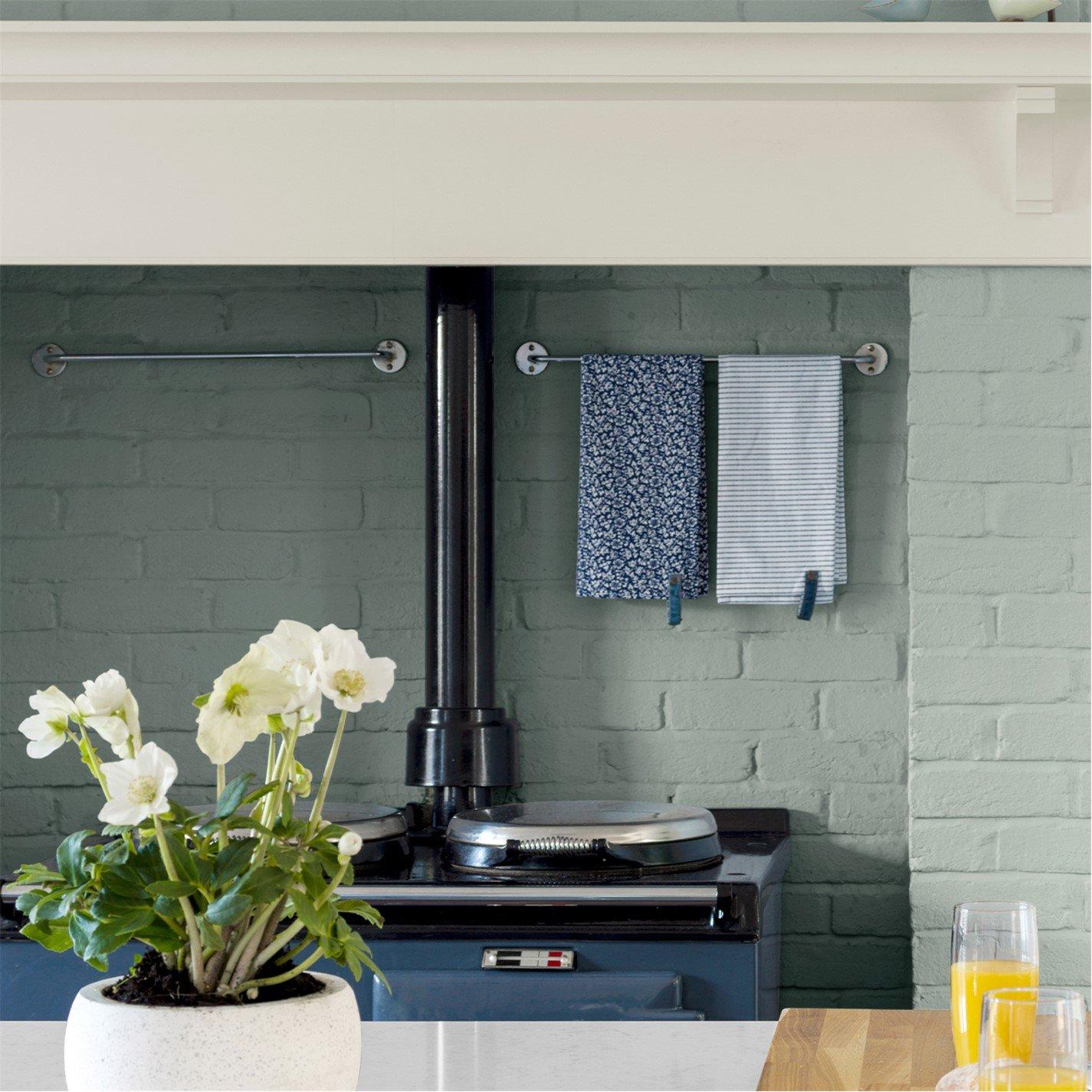 Pale Eau De Nil - Laura Ashley - Pale Eau de Nil Paint Kitchen and Bathroom 2.5L - 2