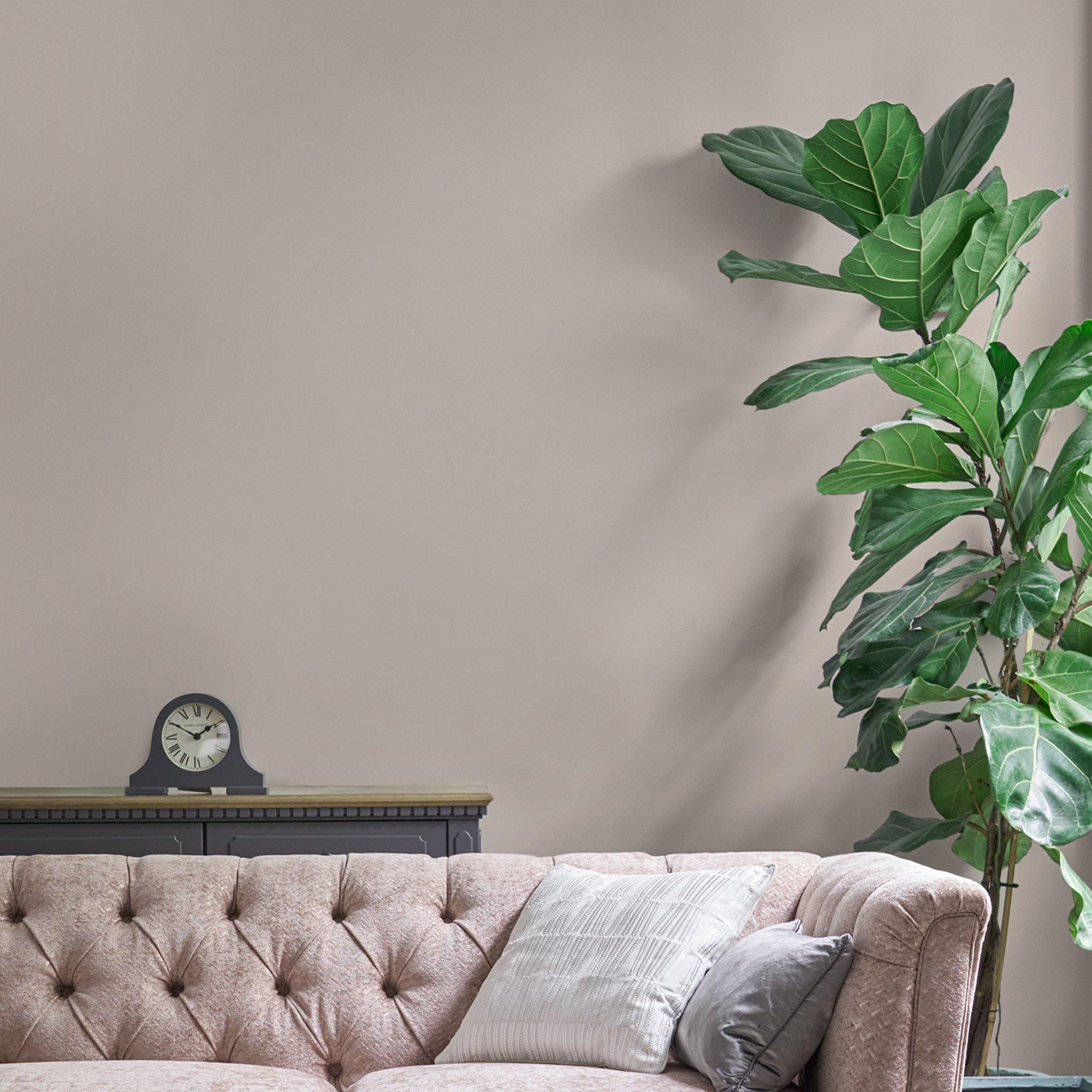 Pale Chalk Pink - Laura Ashley - Laura Ashley Matt Emulsion Paint  - Pale Chalk Pin - 2