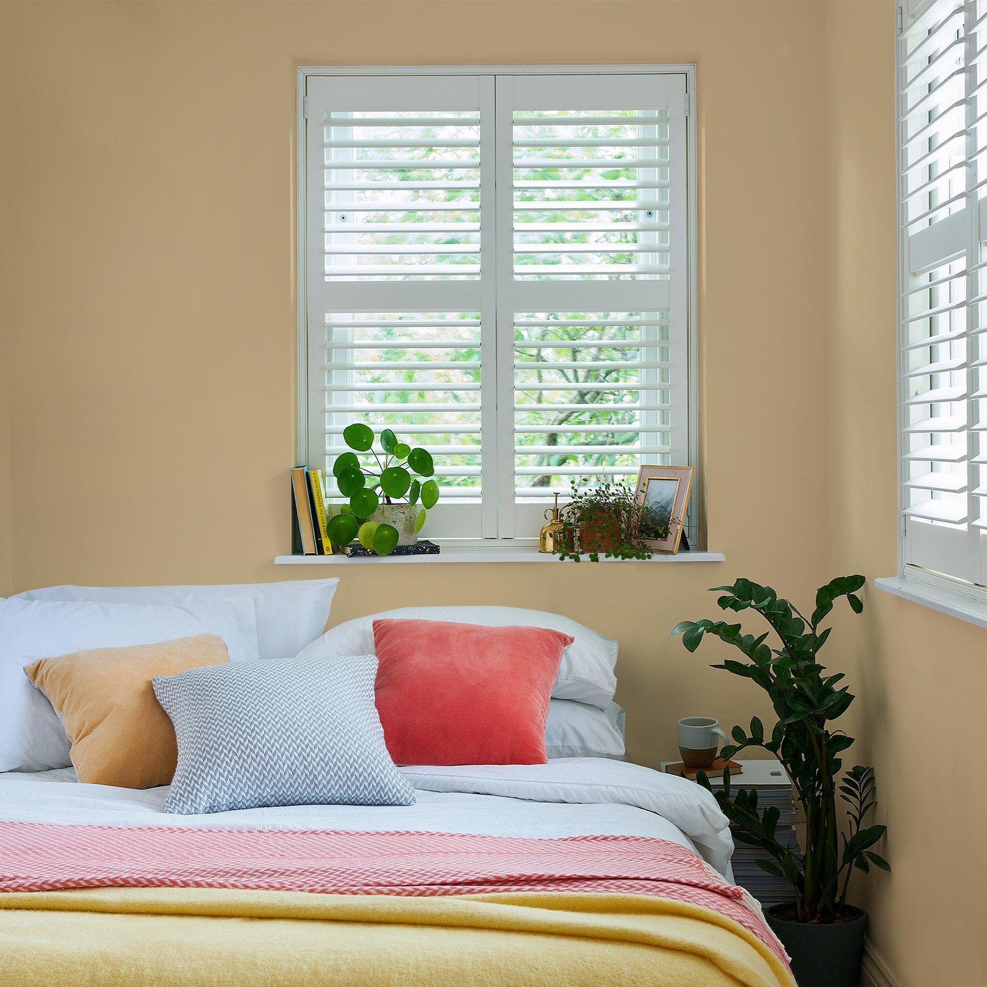 Gold - Laura Ashley - Laura Ashley Matt Emulsion Paint - Gold - 2