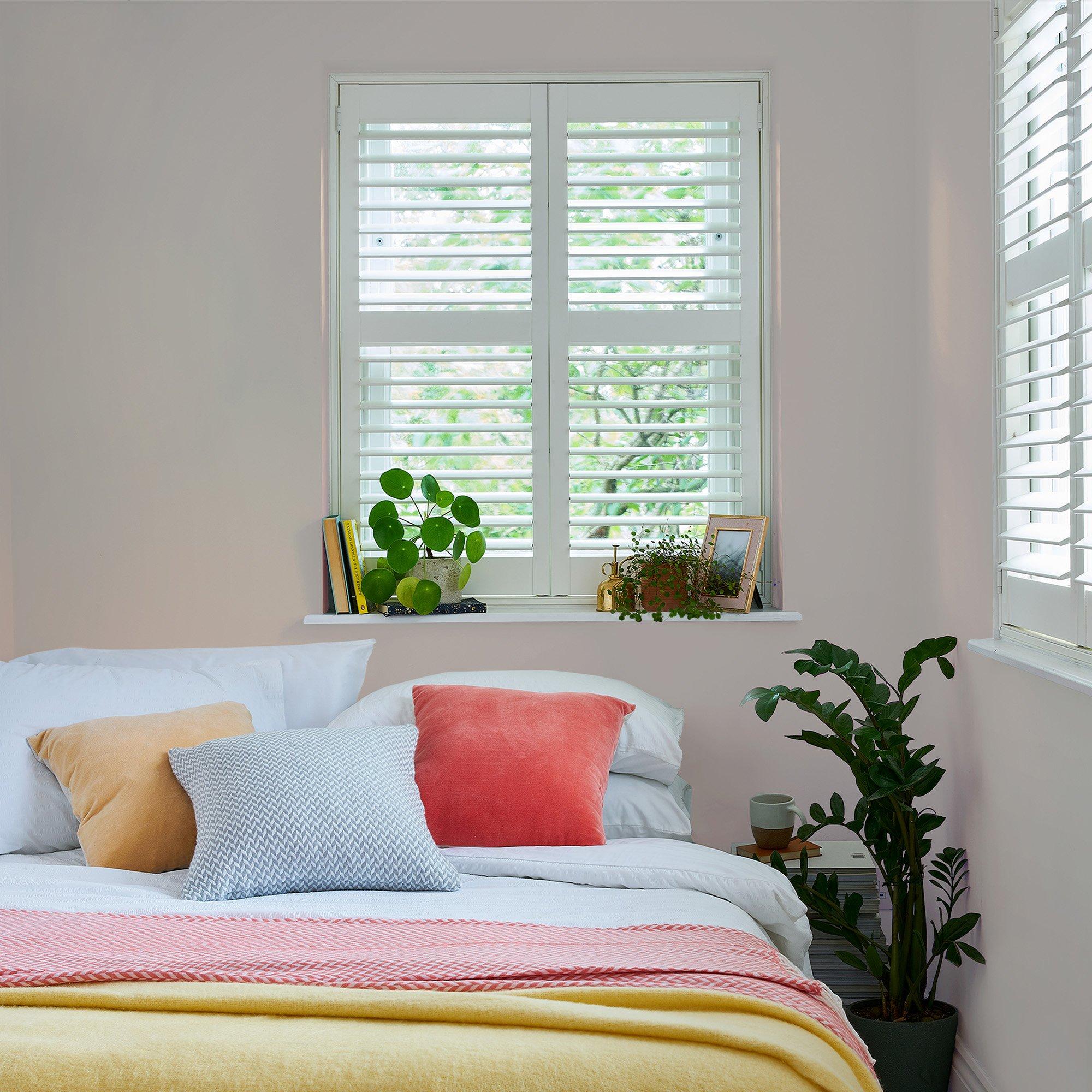 Pearl - Laura Ashley - Laura Ashley Matt Emulsion Paint - Pearl - 2