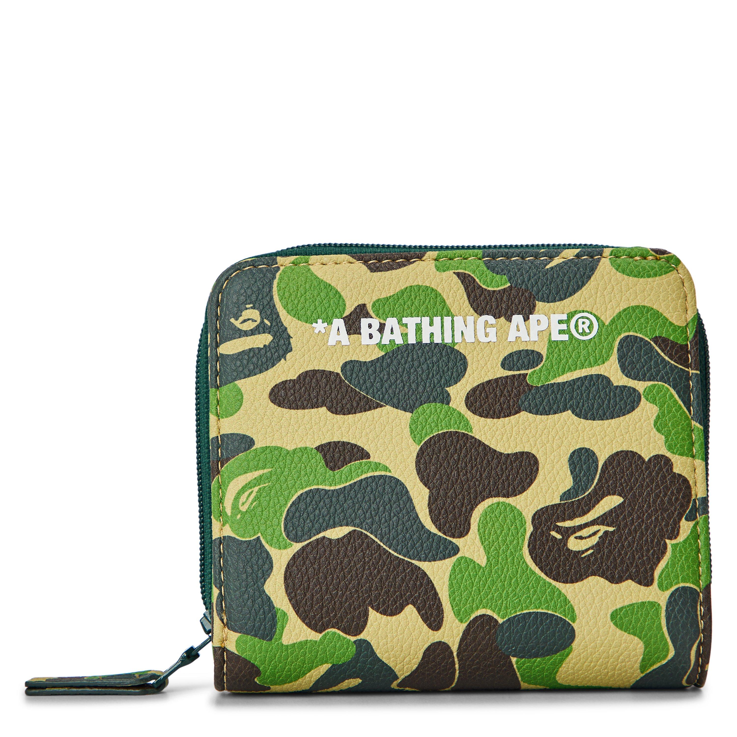 A Bathing Ape Men's Billfold Wallet - Green Camo