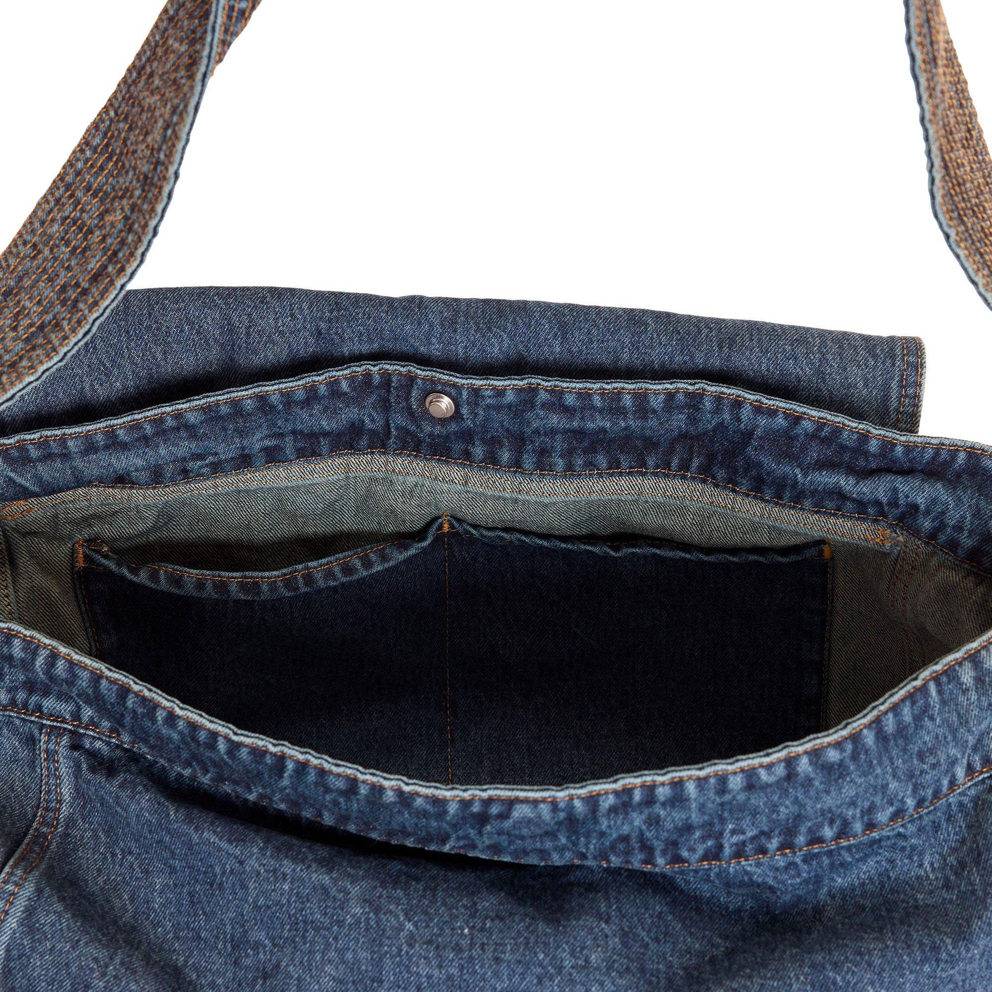 Laid Meadow - Levis - Men's Oliver Crossbody Bag - 4