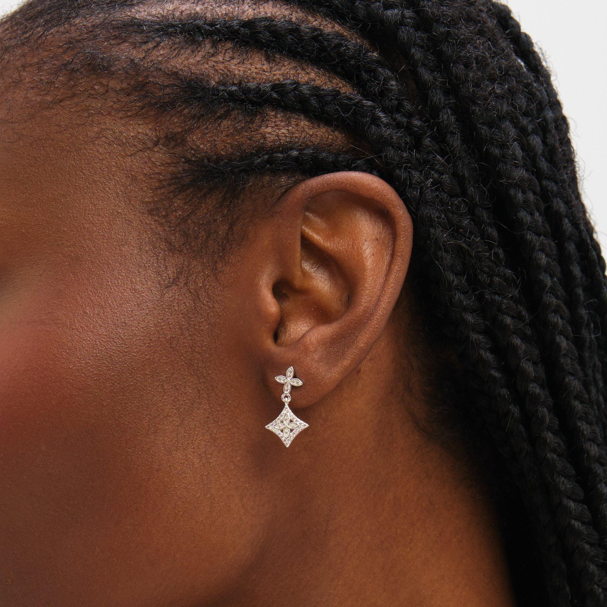 Silver - Inicio - Sterling Silver Plated Drop Clover Earrings - 3