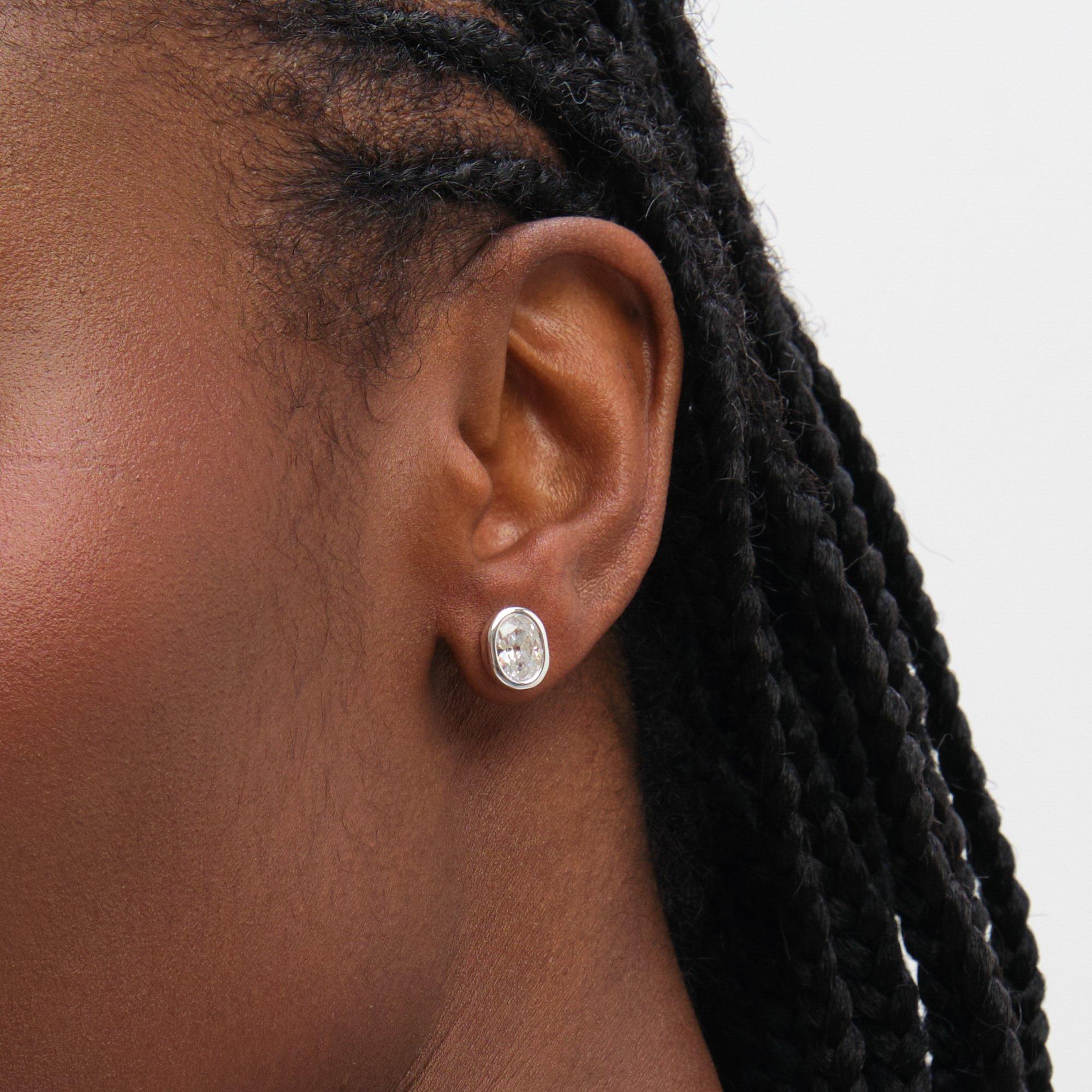 Silver - Inicio - Sterling Silver Plated Oval Studs - Gift Pouch - 2