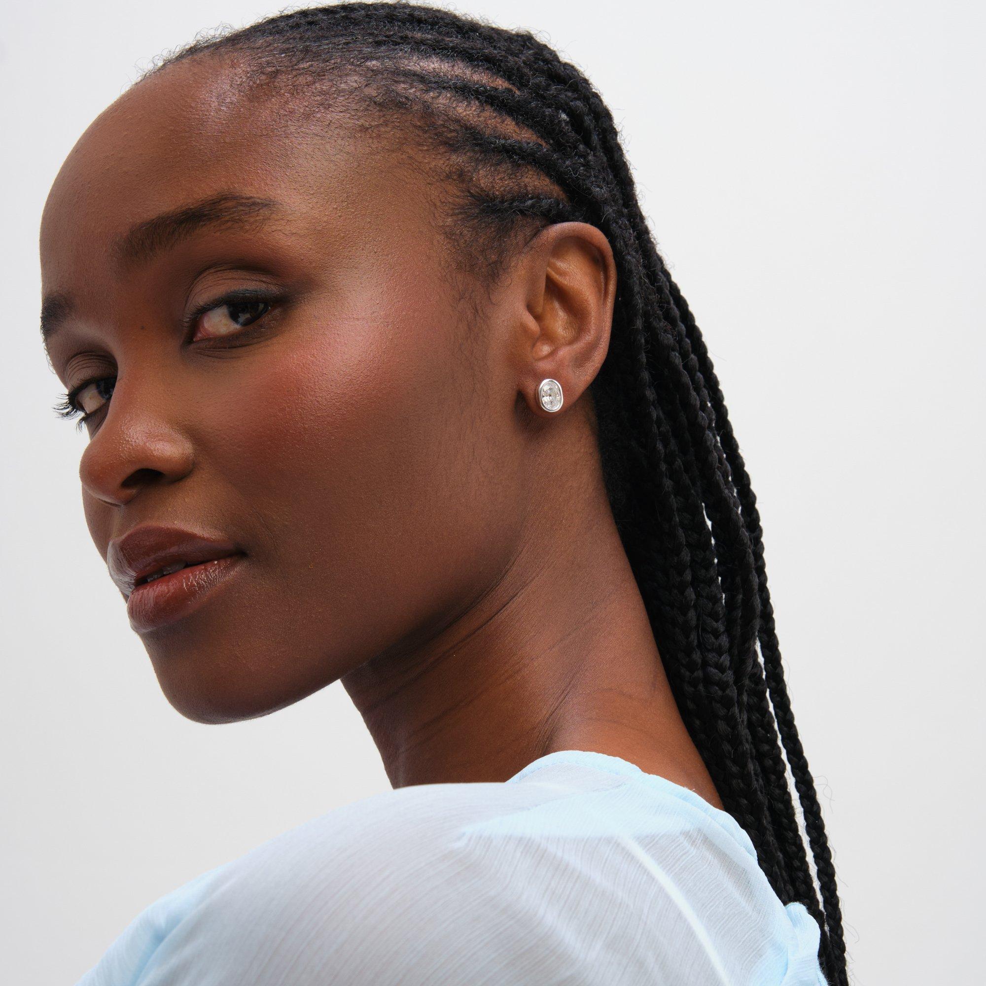 Silver - Inicio - Sterling Silver Plated Oval Studs - Gift Pouch - 3