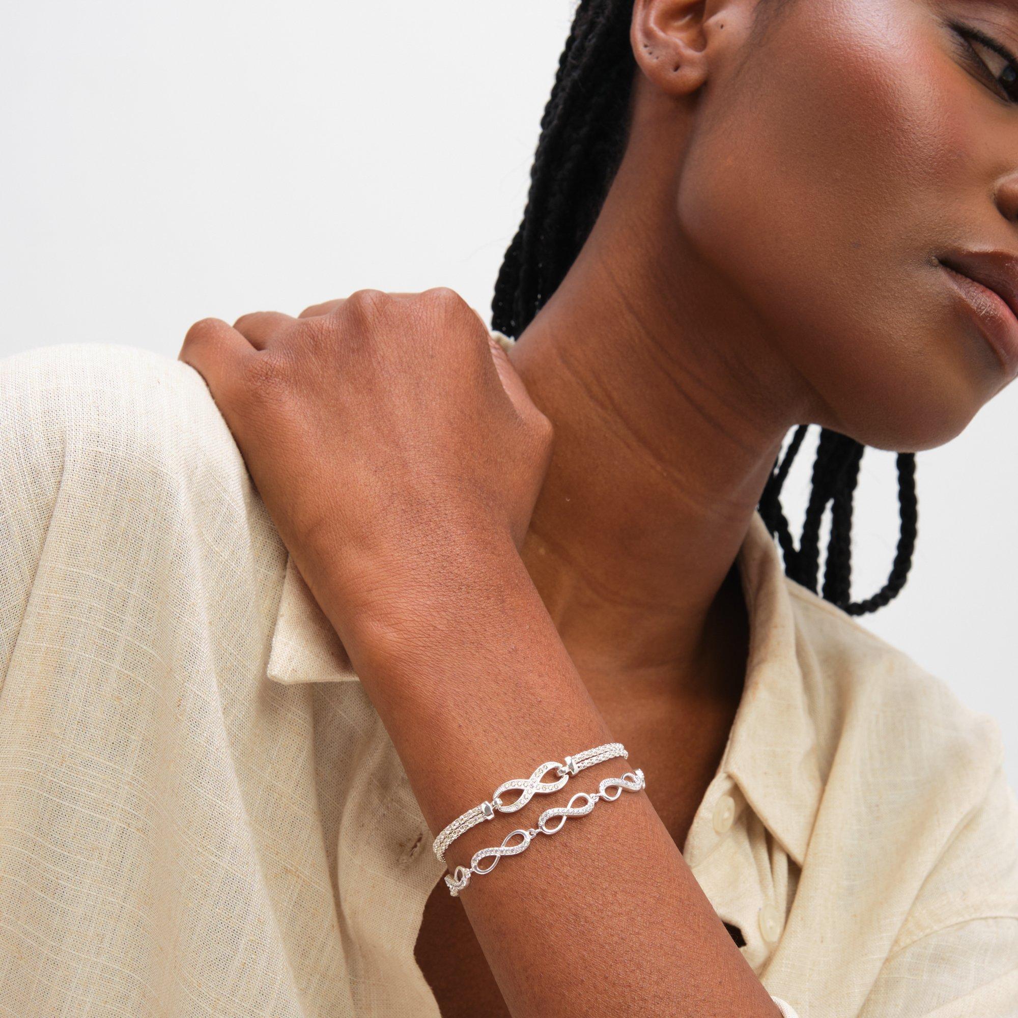 Silver - Inicio - Silver Plated Infinity Bracelet - Gift Pouch - 3