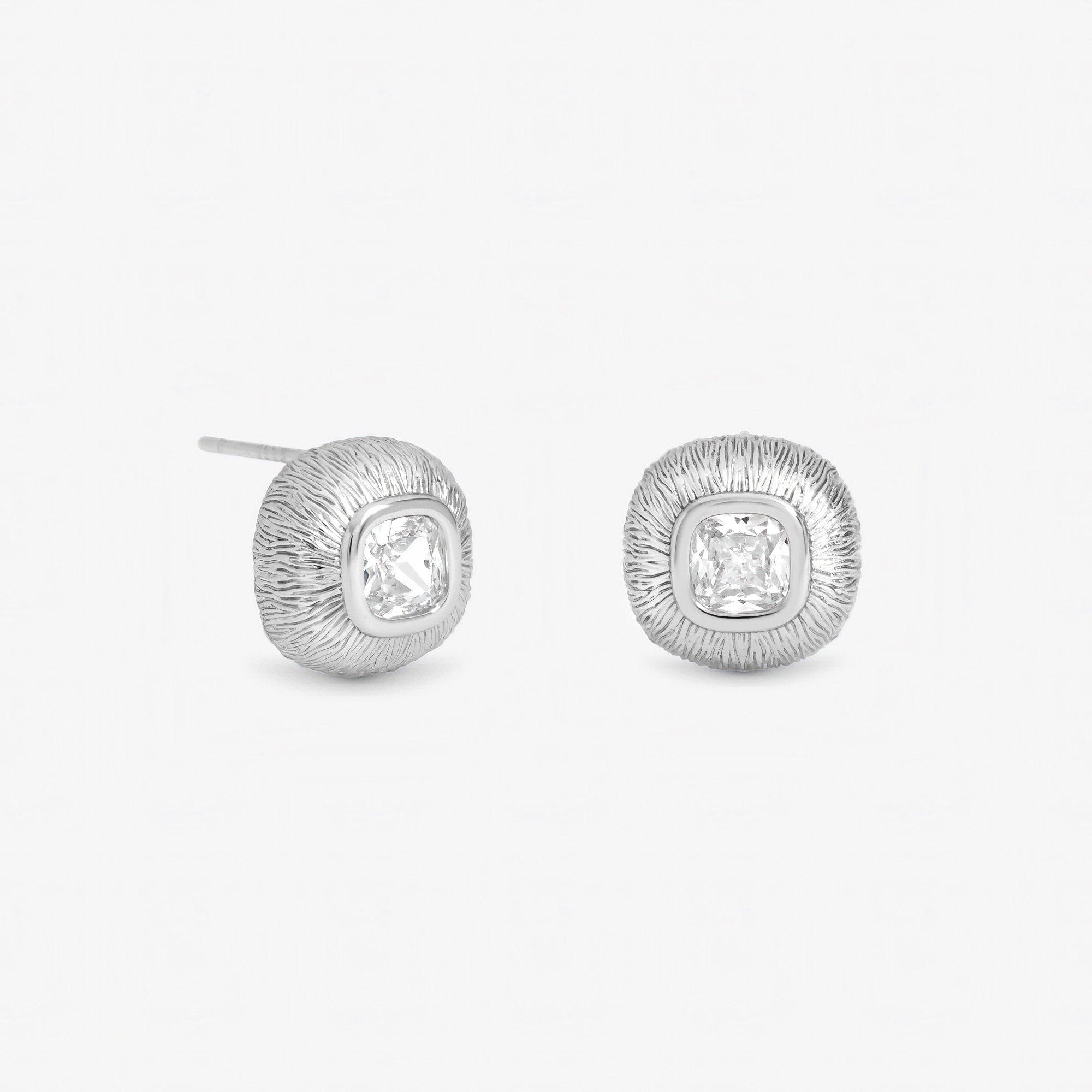 Silver - Inicio - Sterling Silver Plated Bezel Studs - Gift Pouch
