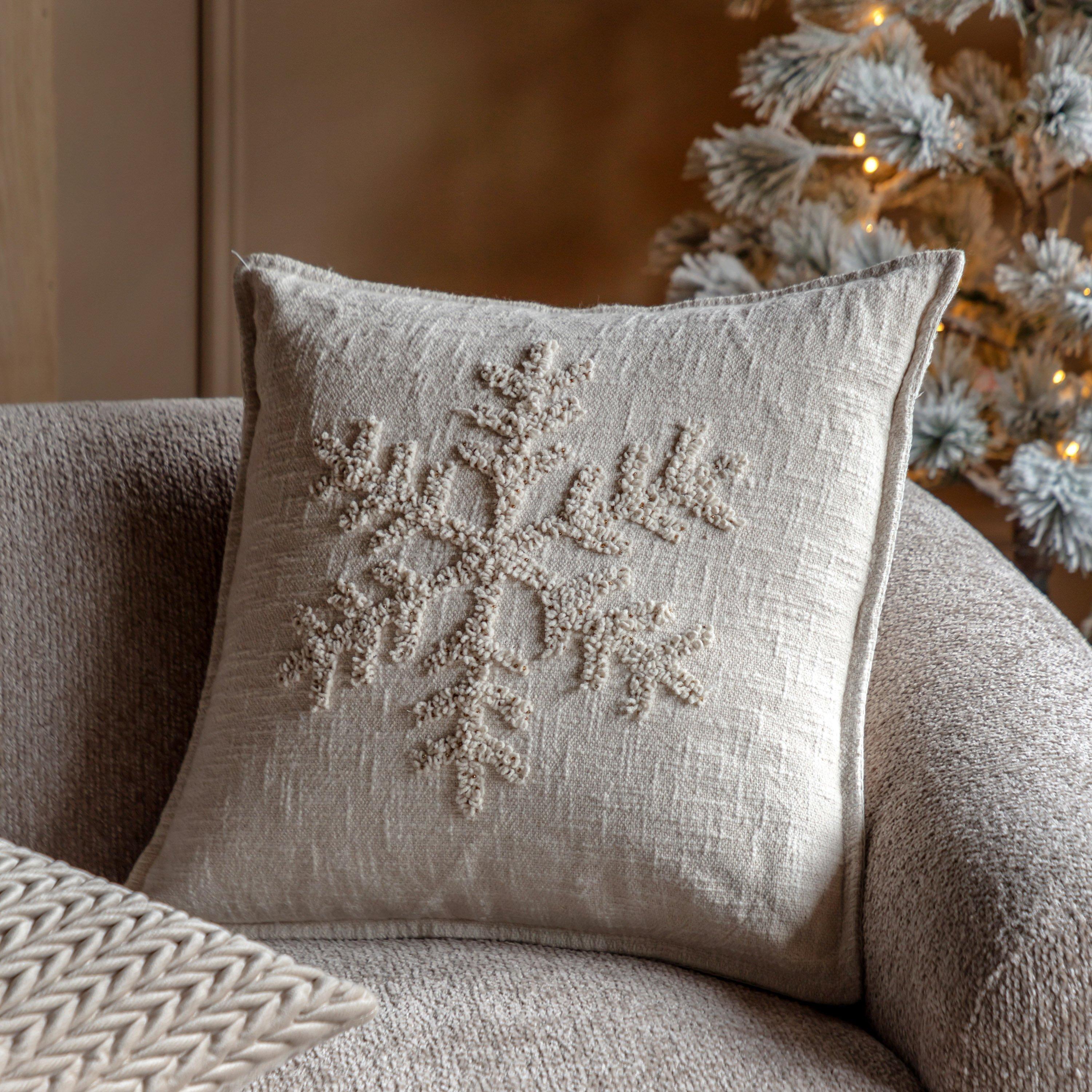 Deco Luxe - Gallery - Deco Luxe Embroidered Snowflake Cotton Scatter Cushion 45 cm - 1