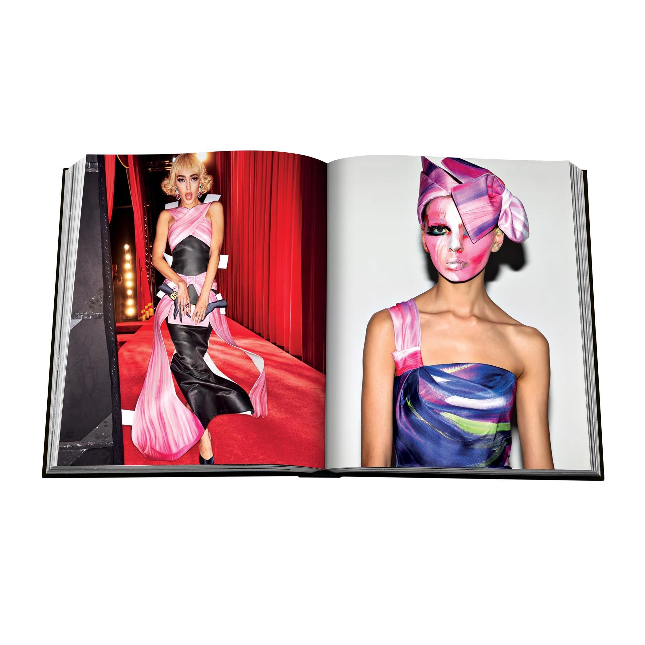 Black/ Gold - Assouline - Moschino Book - 6
