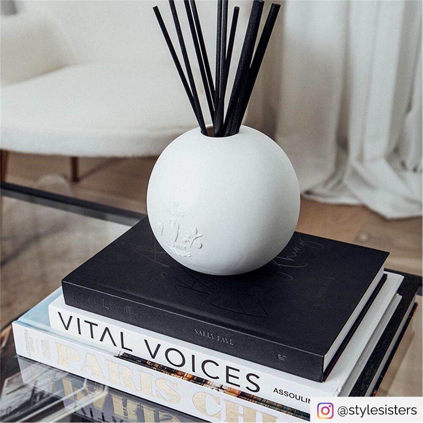 Multicoloured - Assouline - Vital Voices: 100 Women Using Their Power to Empower Book - 11