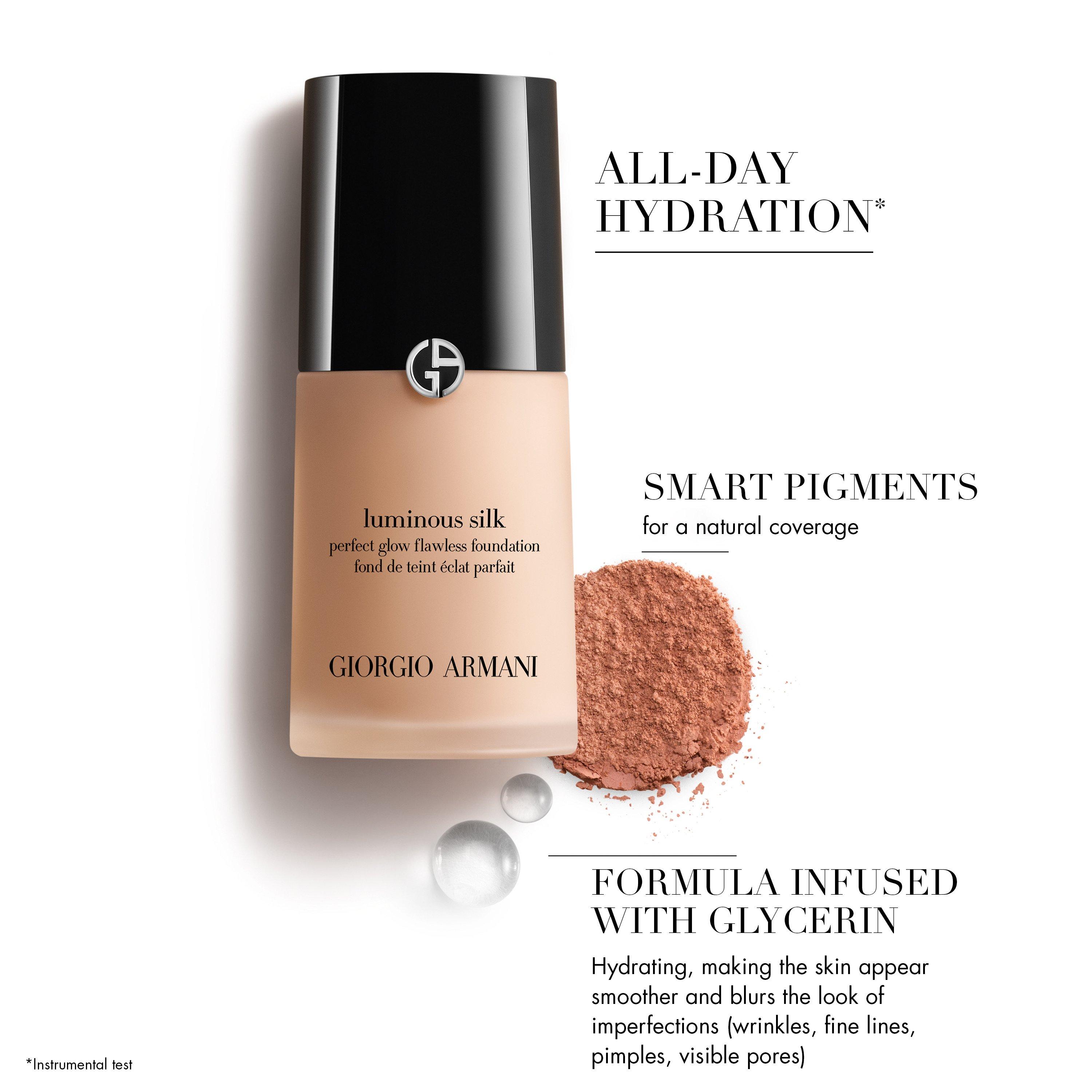 12 - Armani Beauty - Luminous Silk Foundation - 5