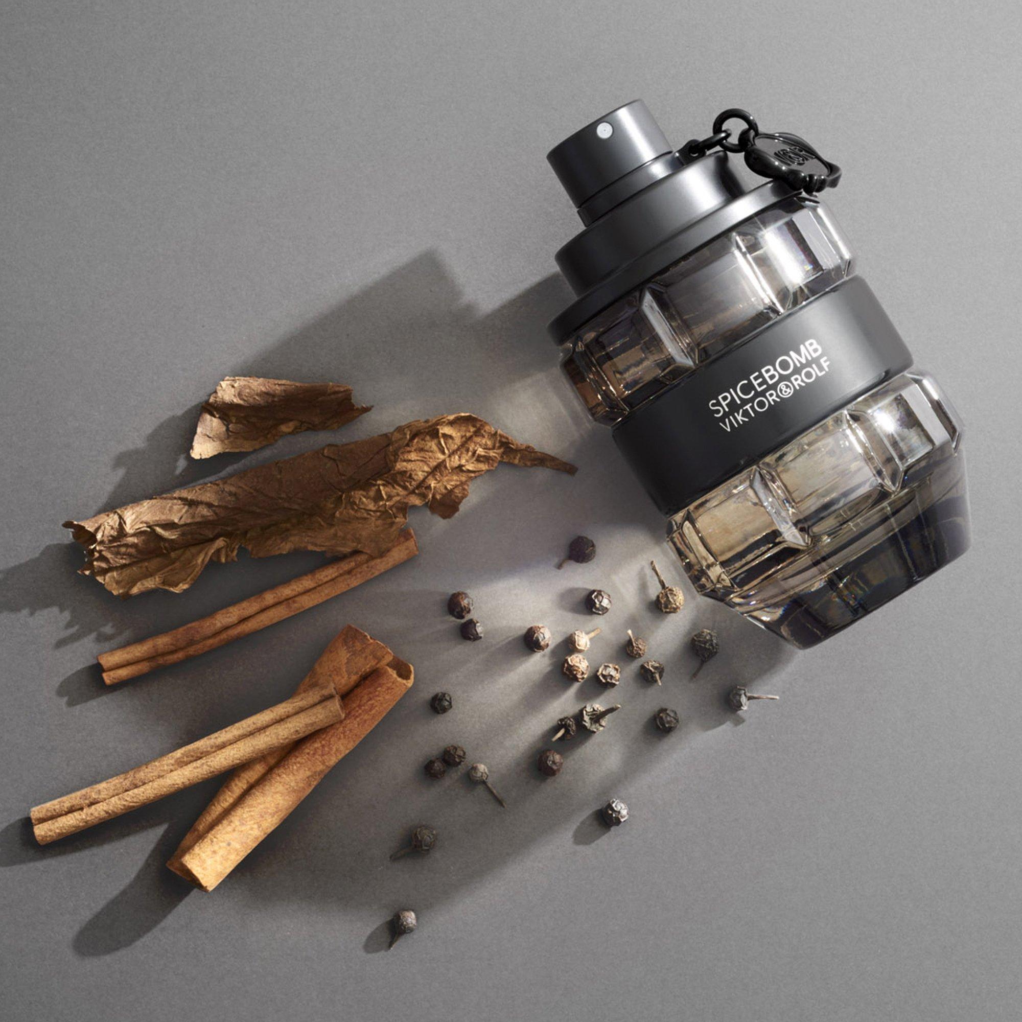 Mist - Viktor and Rolf - Spicebomb Eau De Toilette - 3