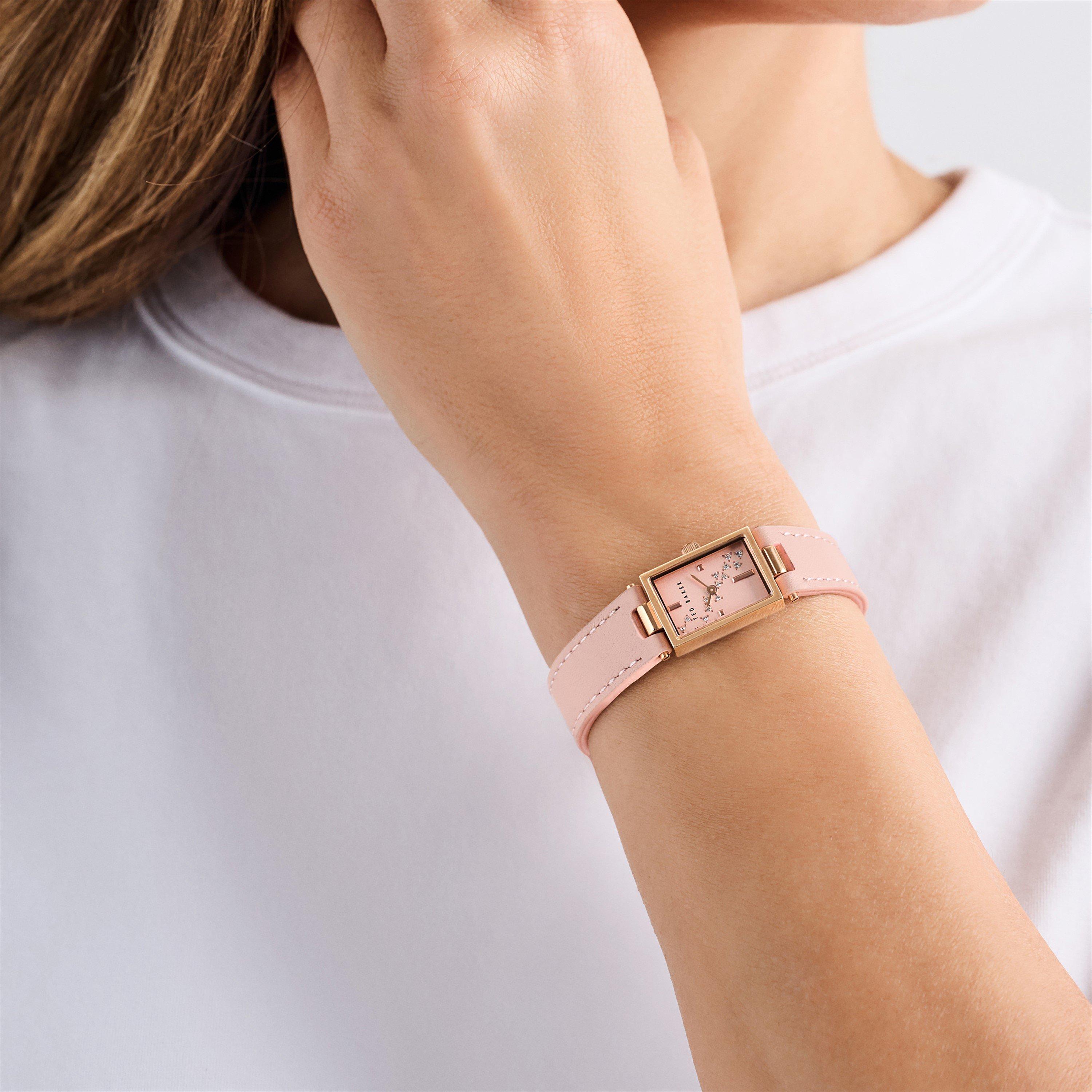 Rosa - Ted Baker - Ted Bak Lileey 63 - 2