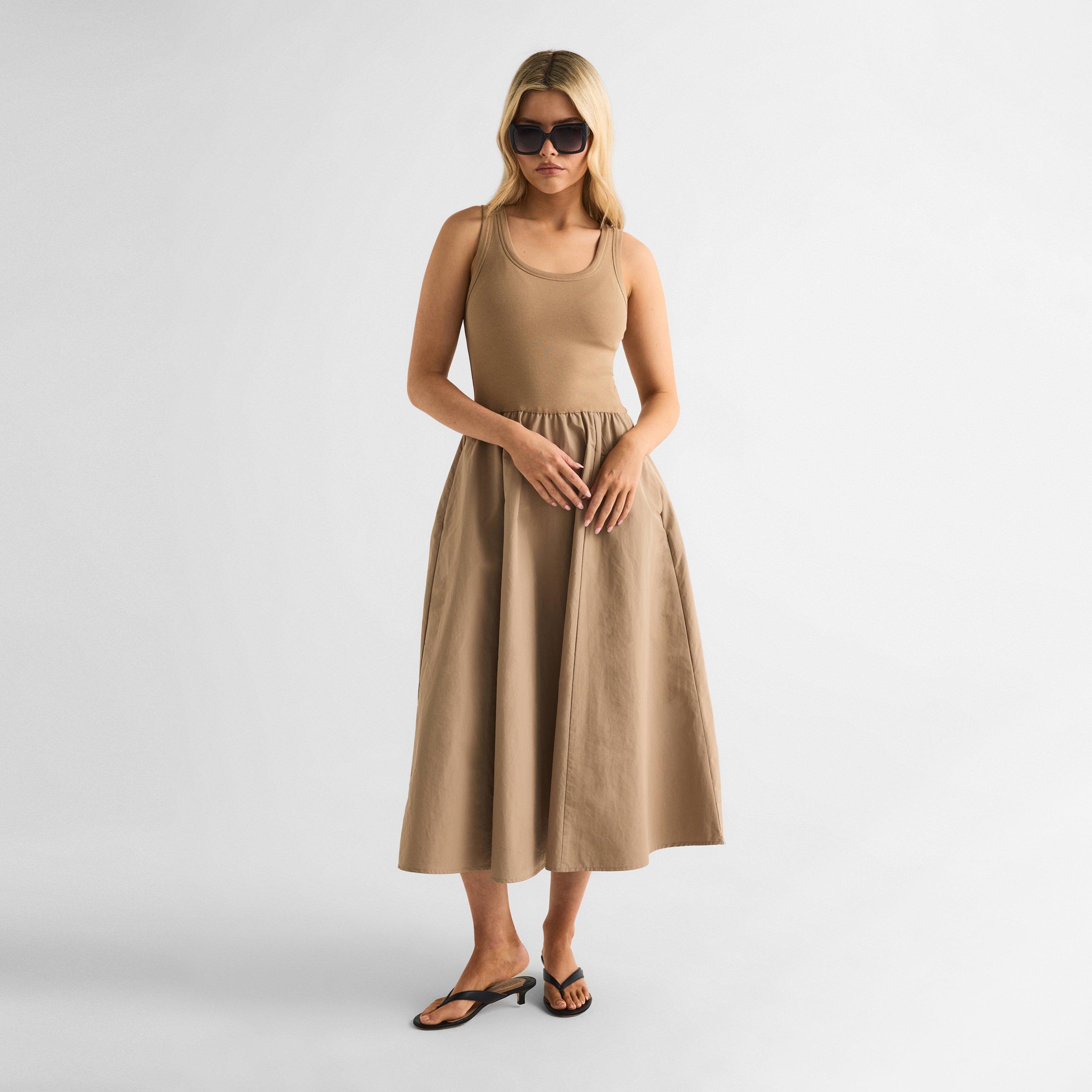 Shiny Black - Guess - Women's Square Sunglasses - 6