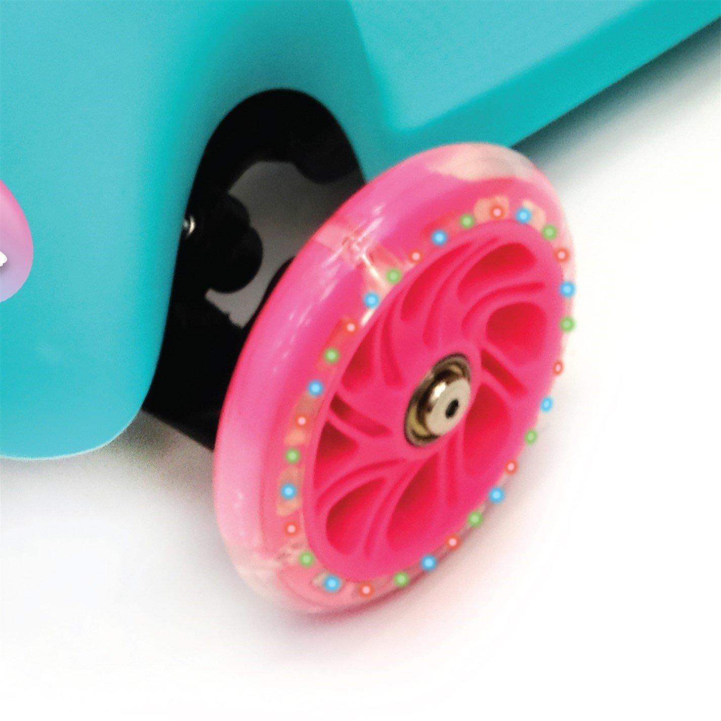 Green/Yellow - Hot Tuna - Kids 3D Lightup Kick Scooter - 6