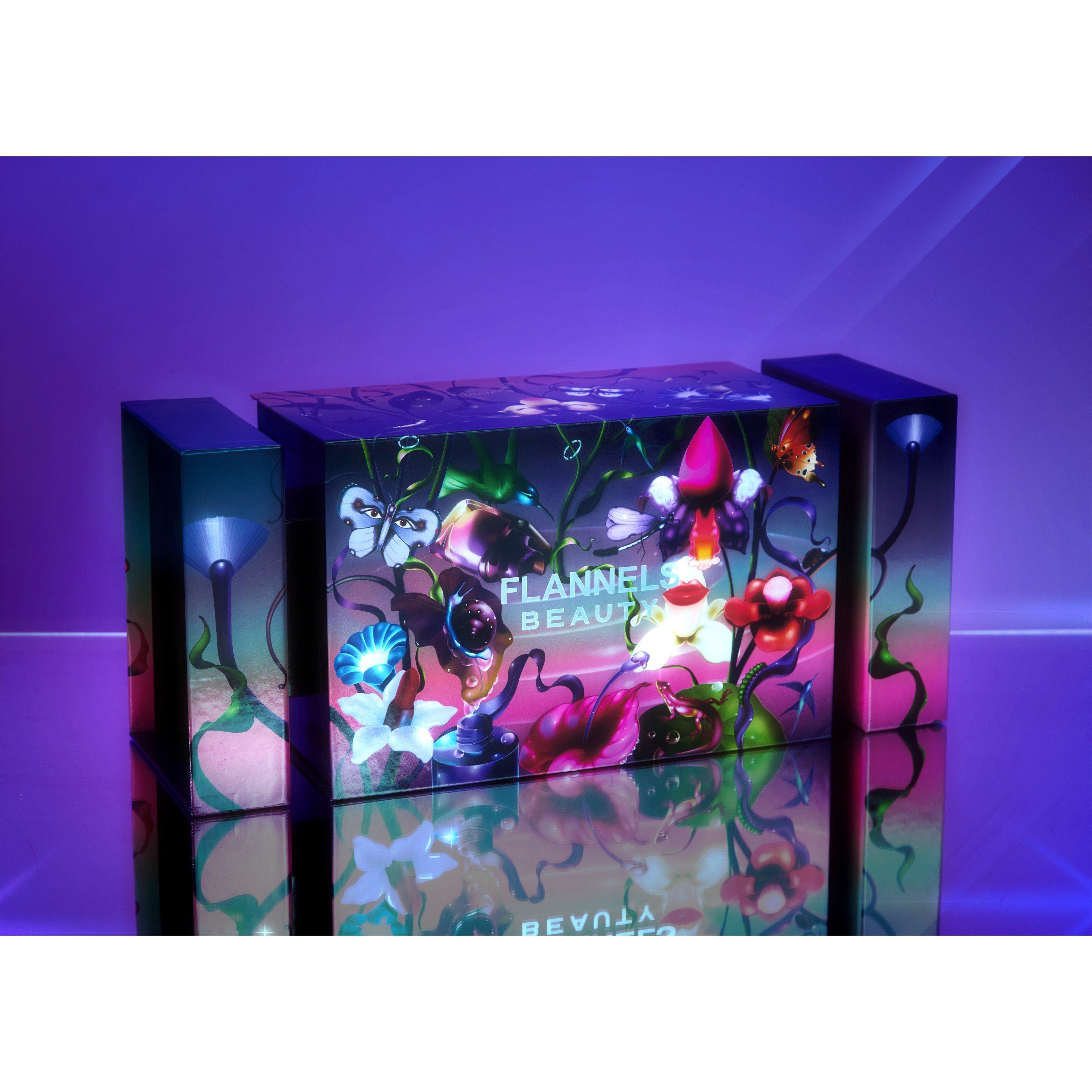 Multi - Flannels Beauty - FLANNELS BEAUTY CHRISTMAS CRACKER (Worth £551) - 6