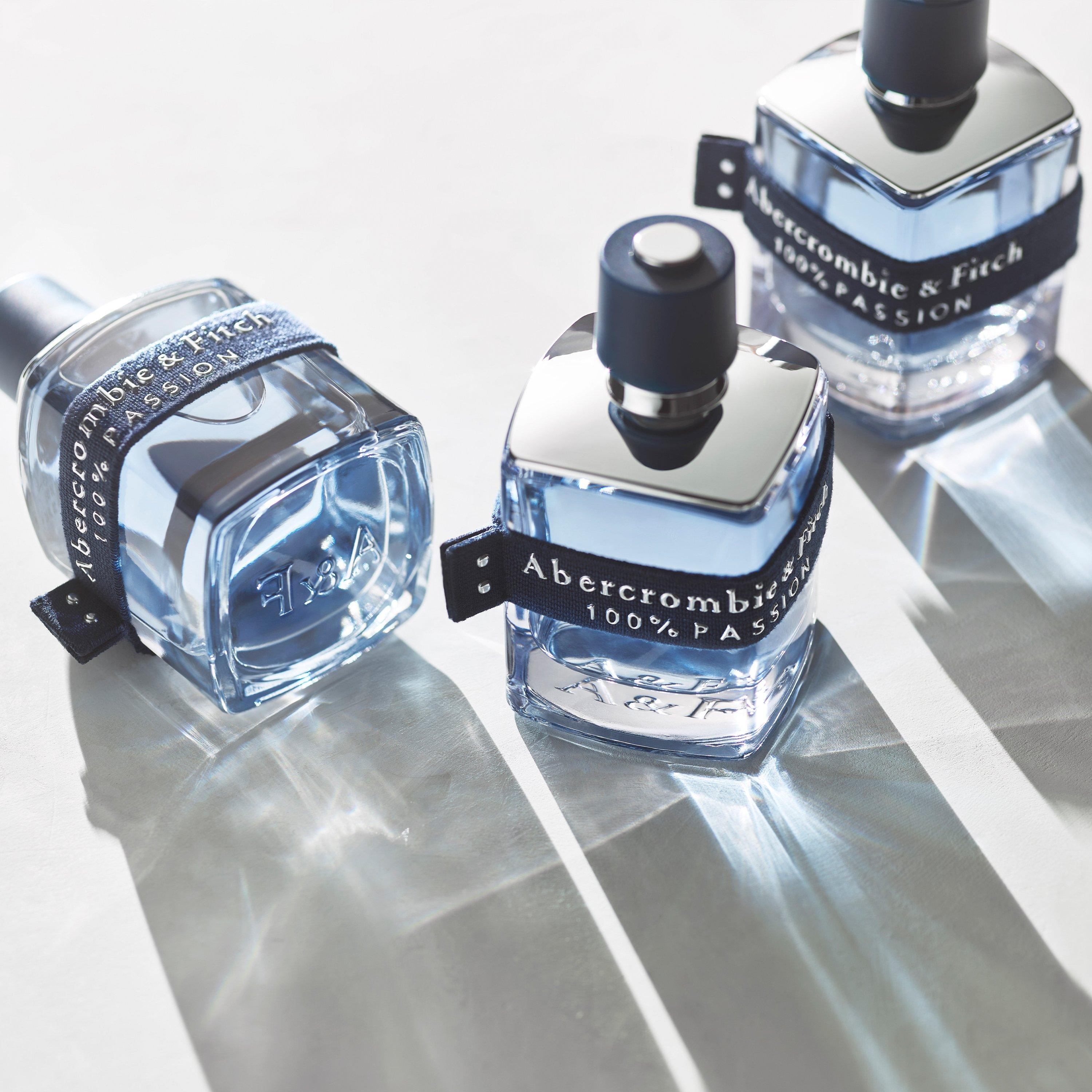 EDT - Abercrombie and Fitch - A and F 100%Pssn VX Sn00 - 4