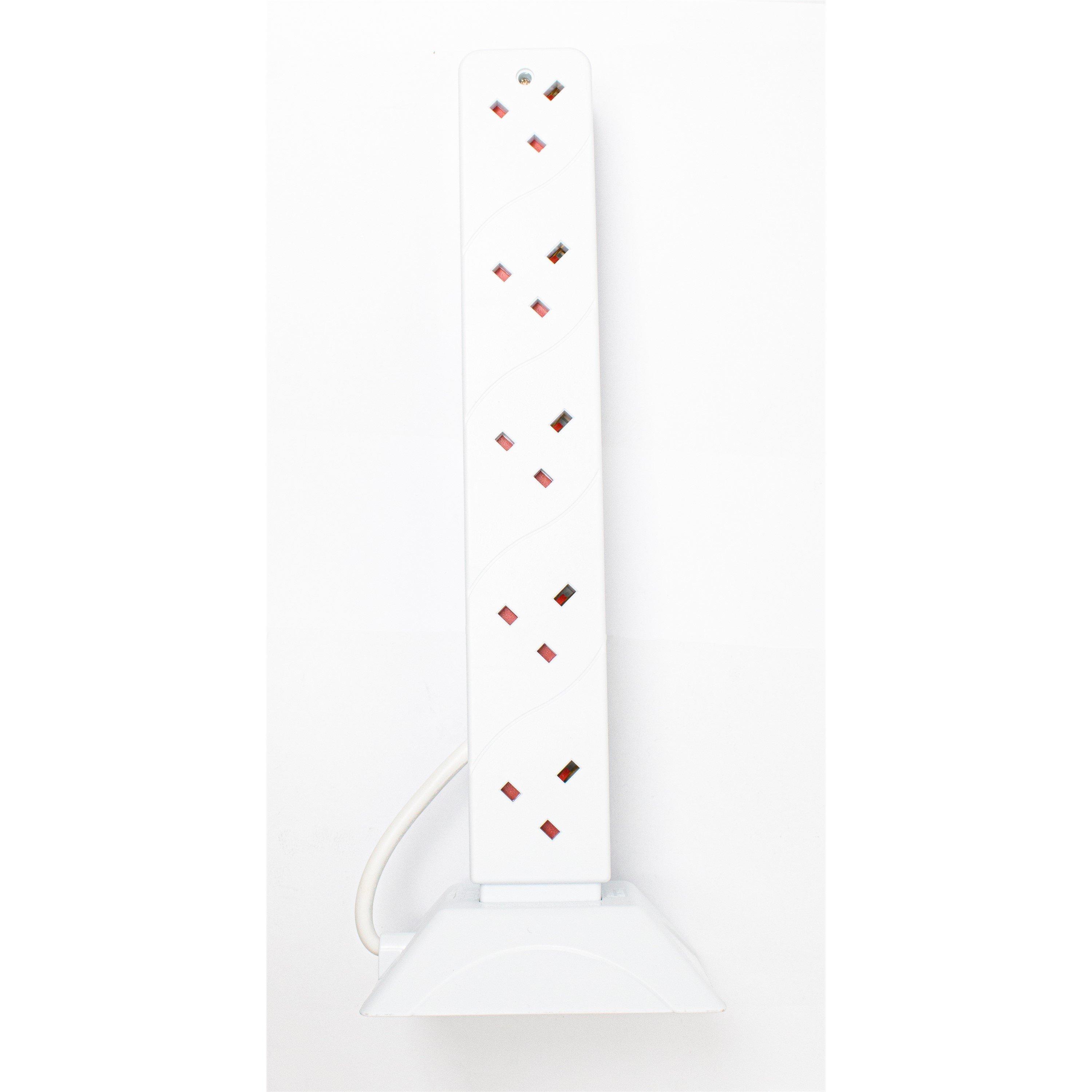 Daewoo Electricals 10 port 2m extension - White