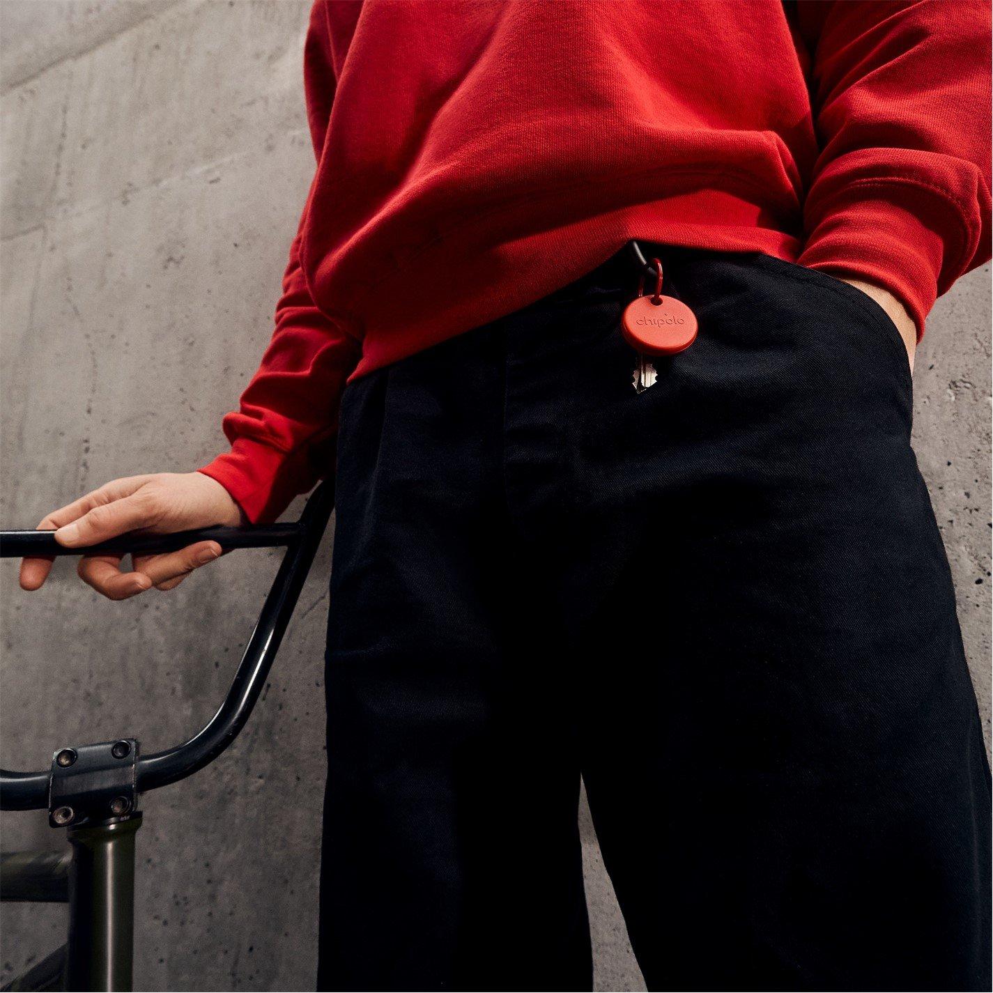 Red - Chipolo - POP Tracking tag compatible with Apple Find My or Googles Find My Device - 6