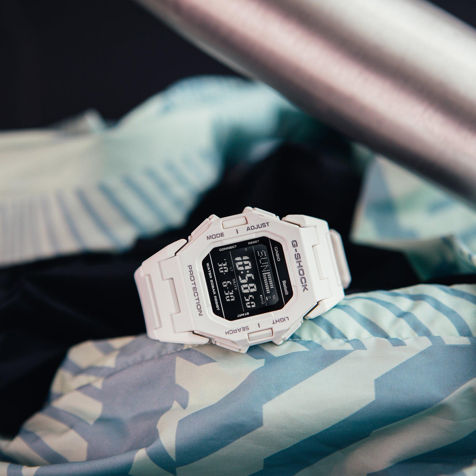 White - G Shock - Adults Digital Watch - 3