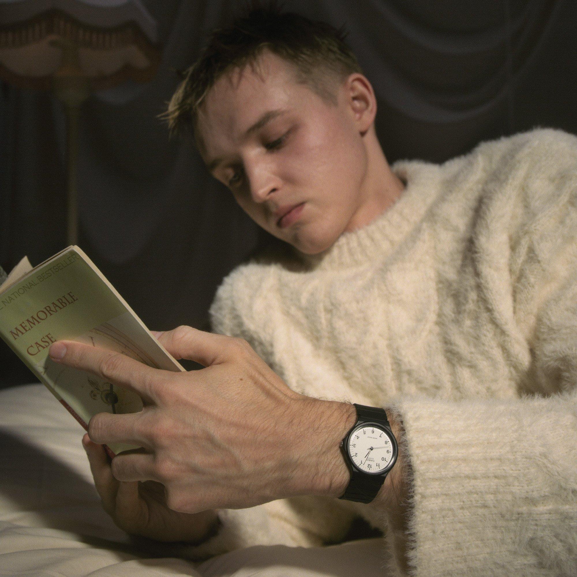 Black/White - Casio - Unisex Adults Digital Watch - 4