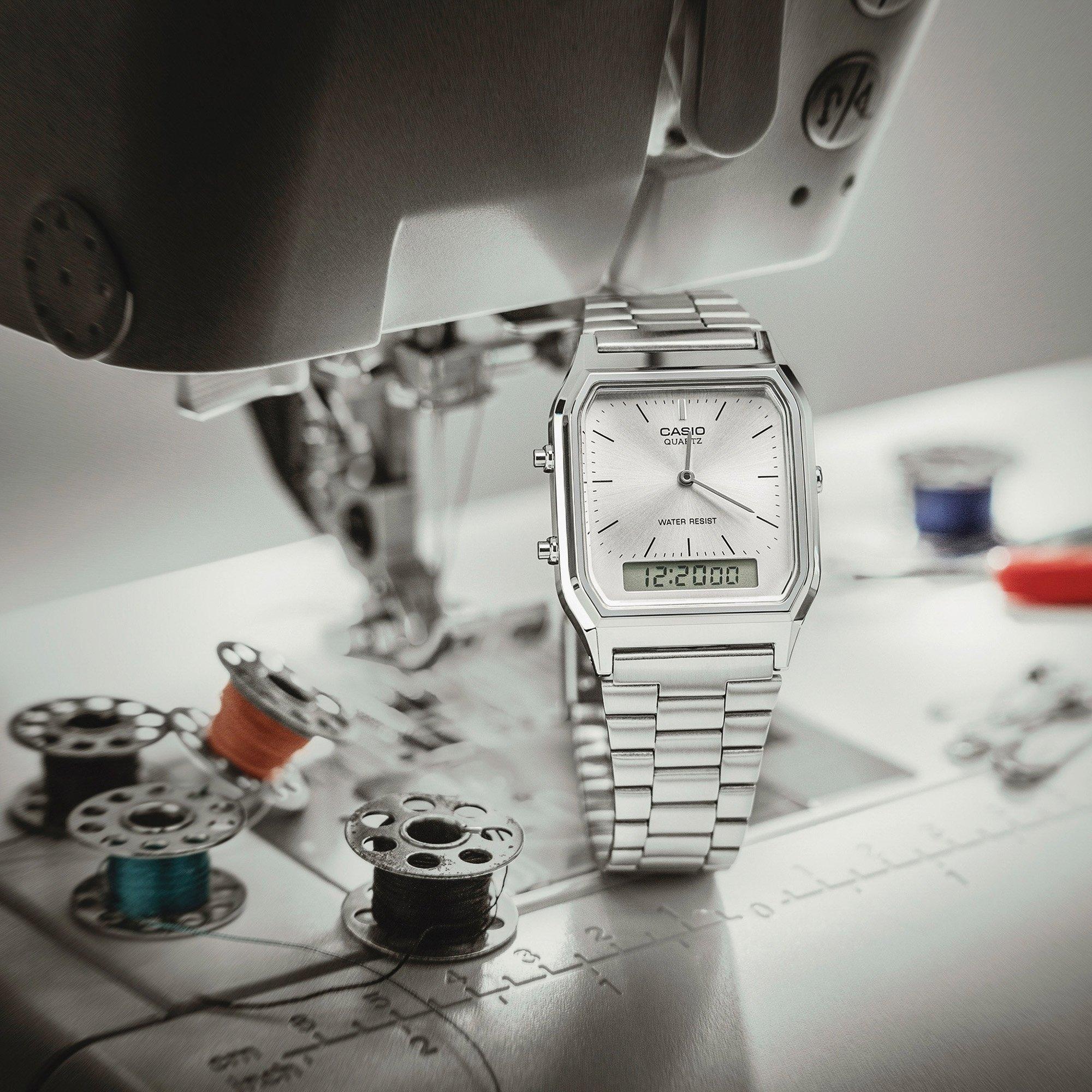 Silver - Casio - Unisex Adults Digital Watch - 11