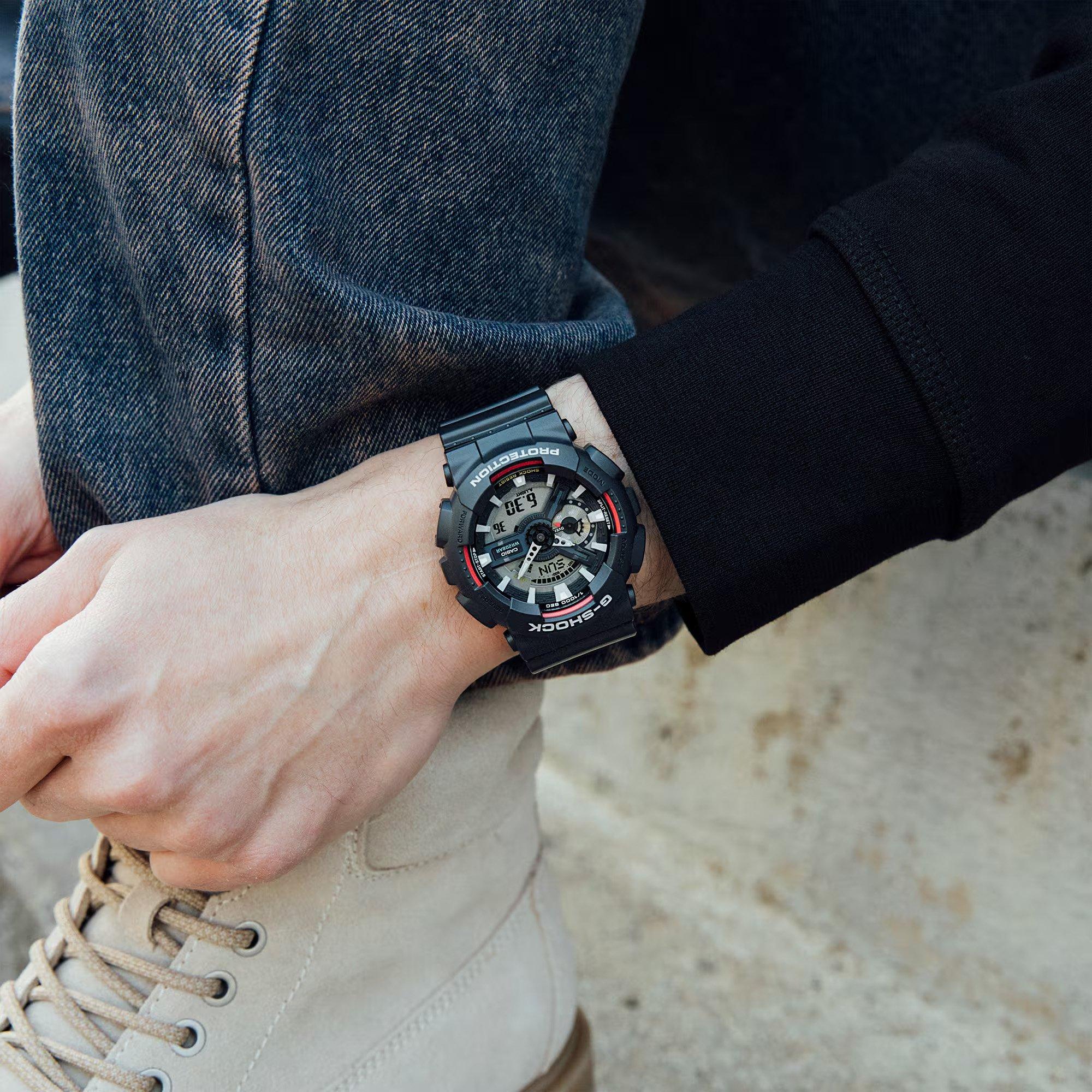 Crna - G Shock - Men's Digital Watch - 11