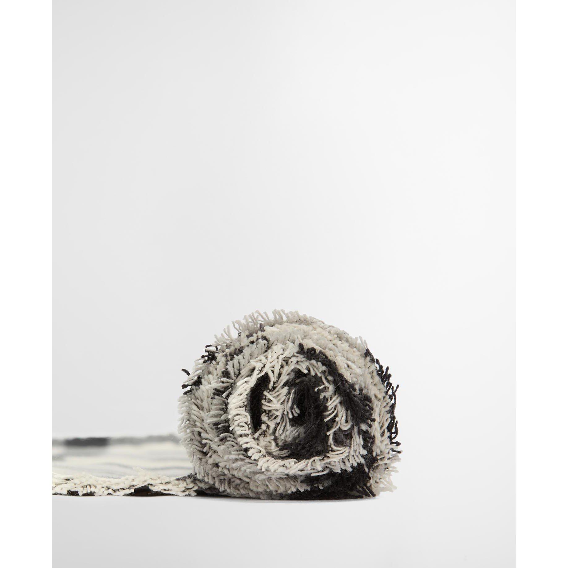 Monochrome - Barbour - Dover Beanie & Hailes Scarf Gift Set - 6