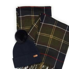 Barbour Dover Beanie And Hailes Scarf Gift Set