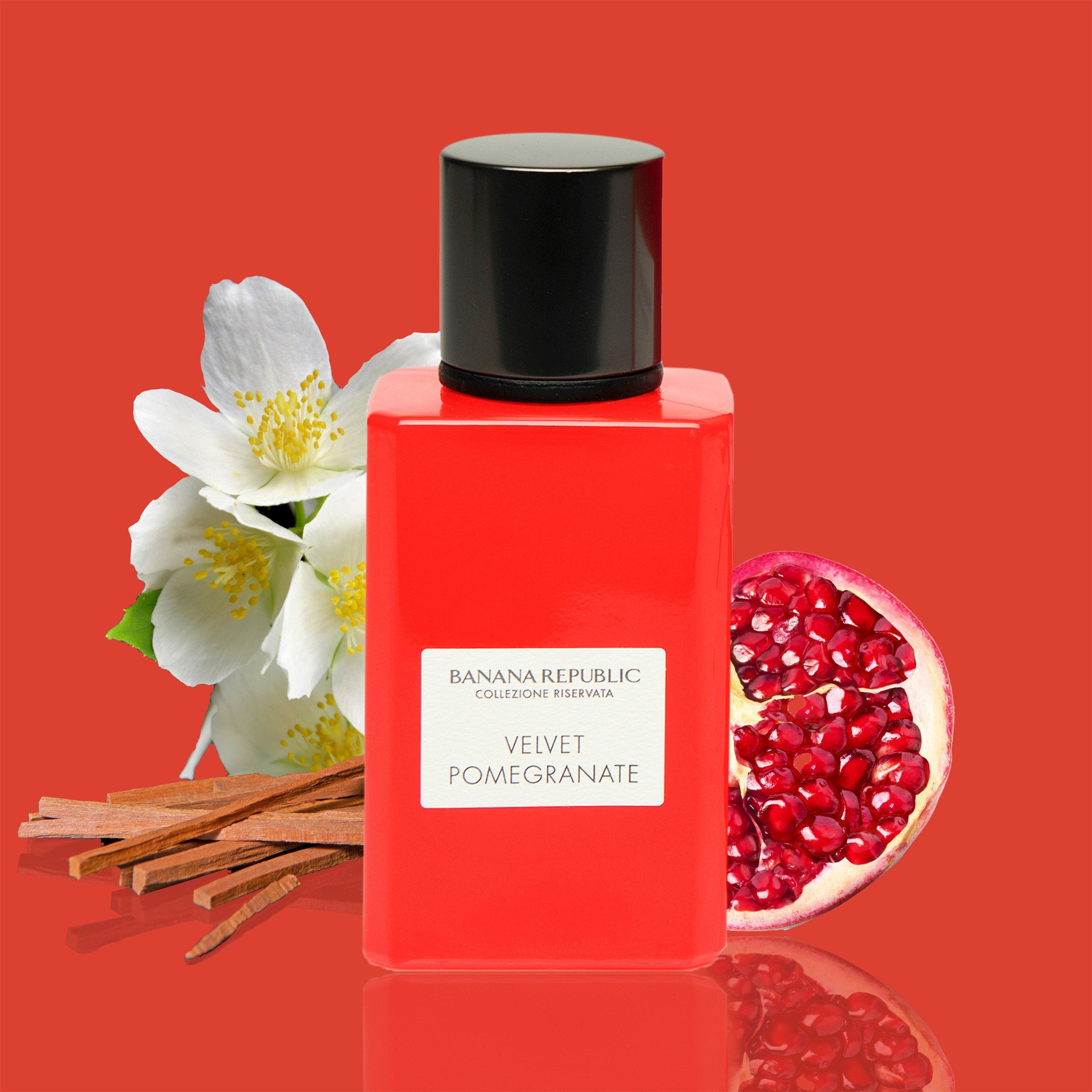 Clear - Banana Republic - Velvet Pomegranate - 3