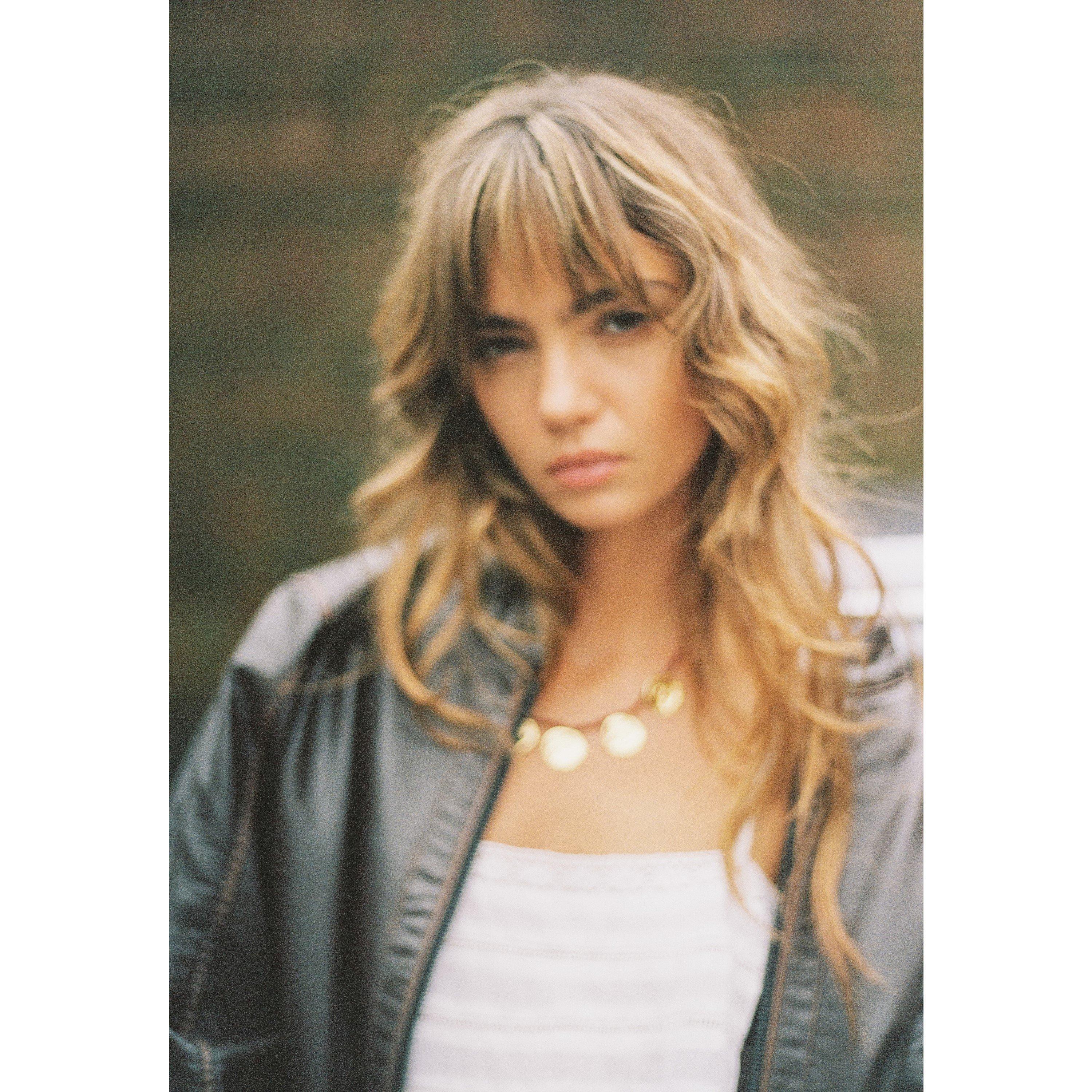 Deep Burgundy - Anni Lu - Dream Catcher Necklace - 3