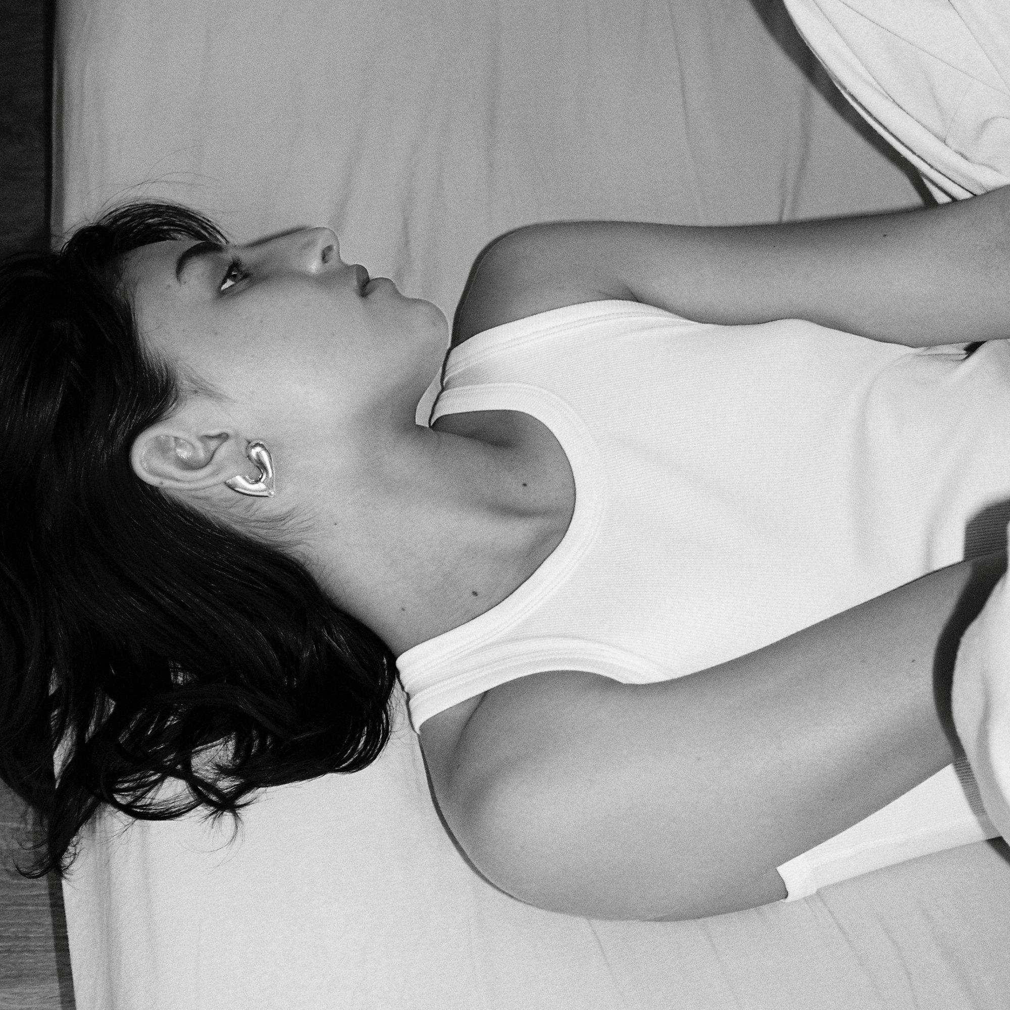 Gold - Annika Inez - Annika  Hrt Hoop Lrg Ld61 - 3