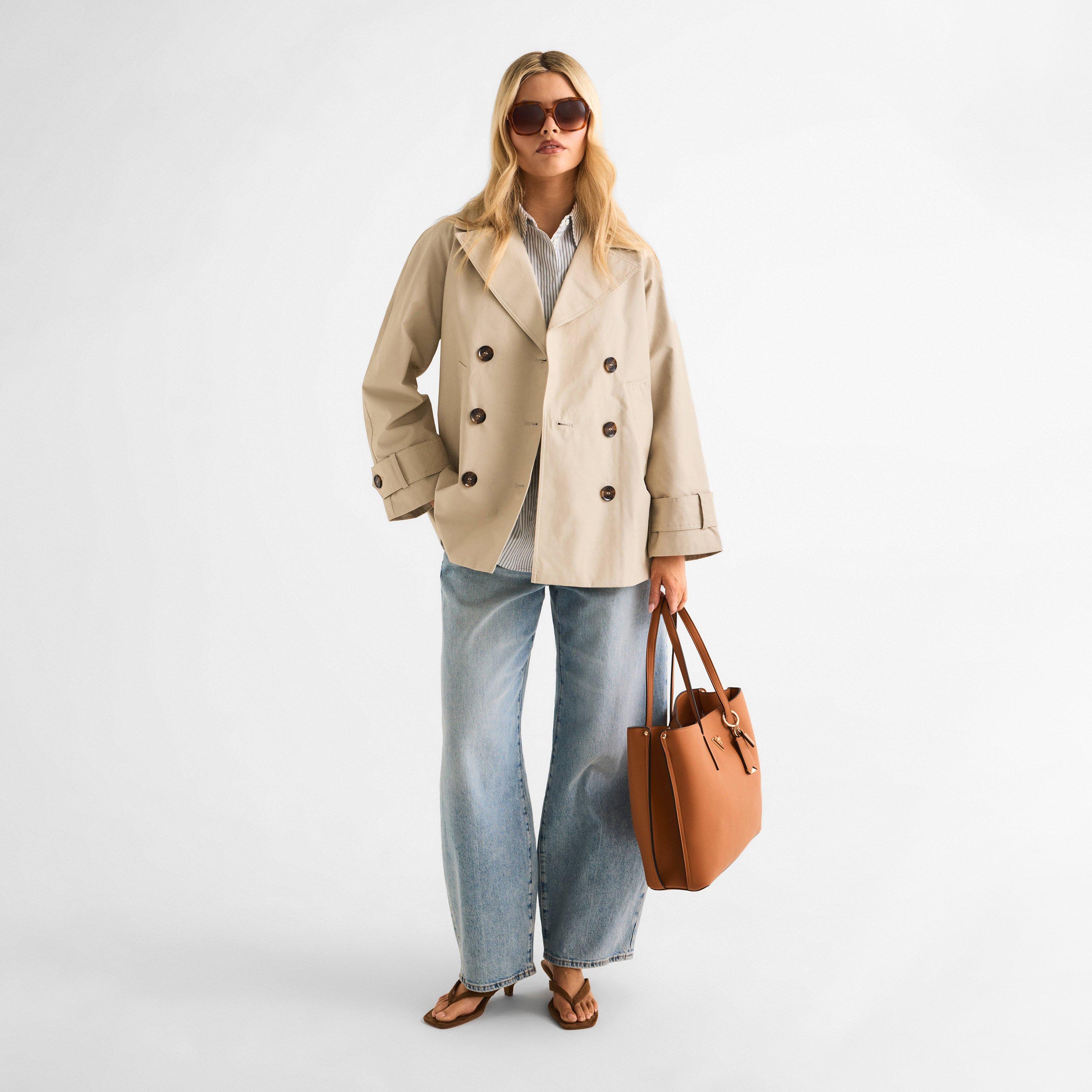Blonde Havana - Guess - Women's Oversized Sunglasses - 6