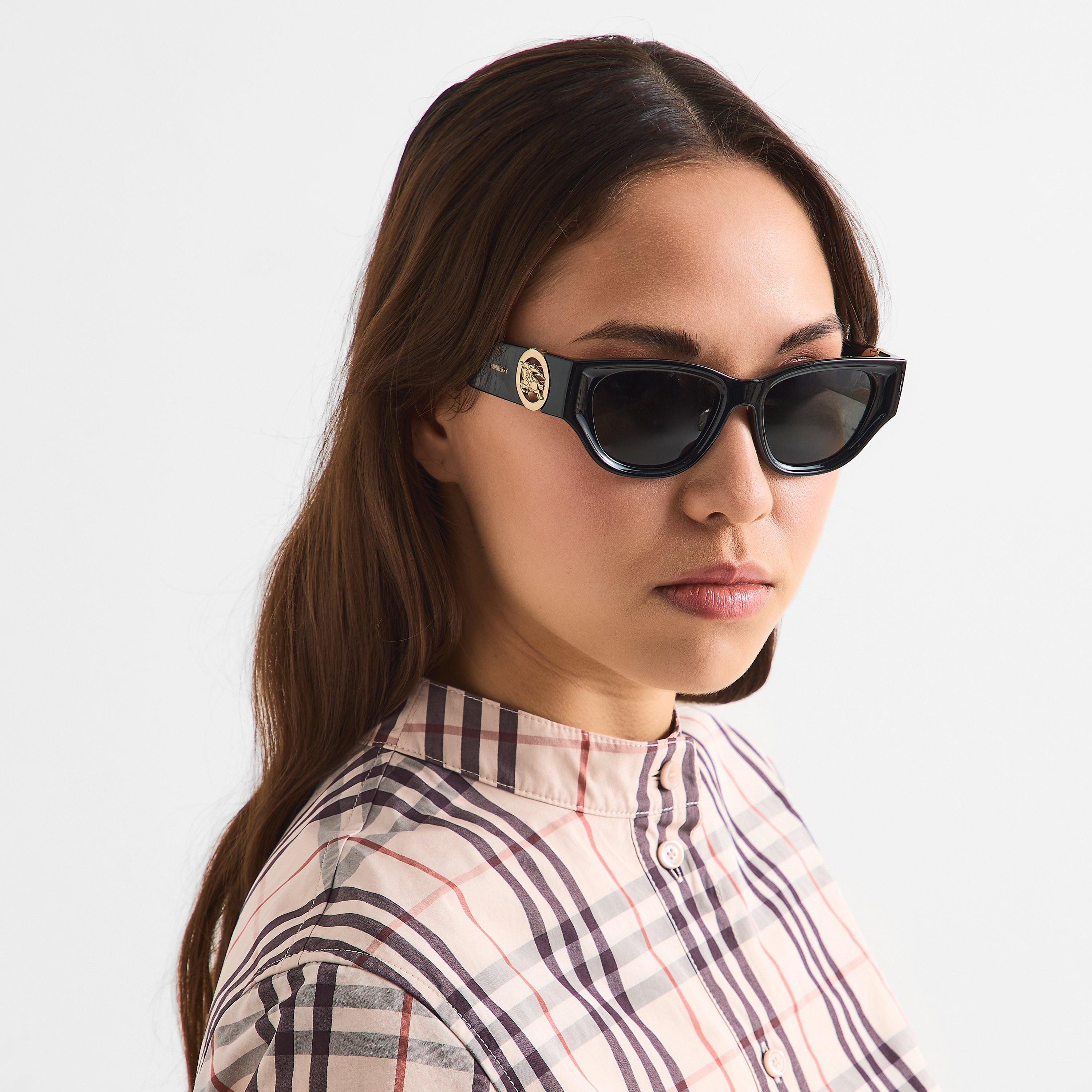 Black - Burberry - Women's Rectangle Sunglasses - 3