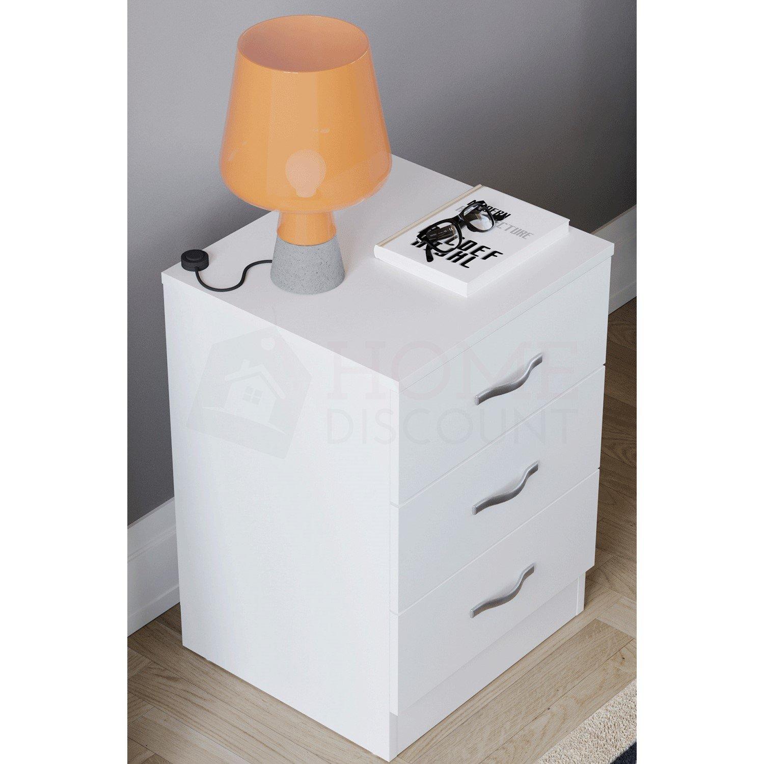 White - Lassic - Vida Designs Riano 3 Drawer Bedside Chest - 5