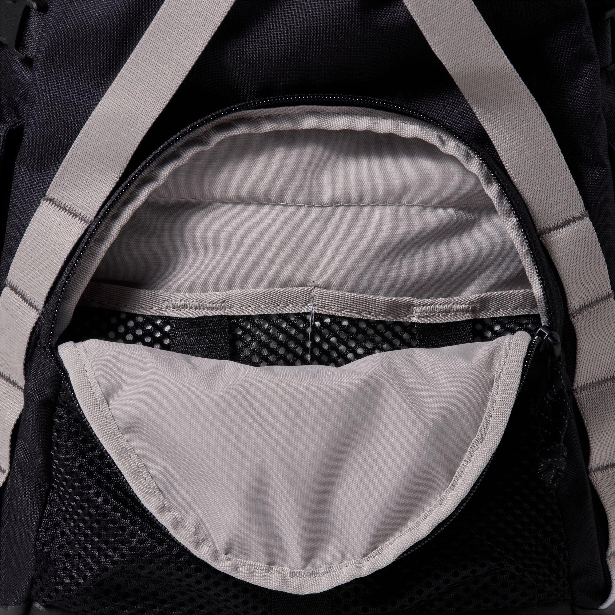 Black/Cllge Gry - Nike - Nike ACG Daymax Back P 64 - 6