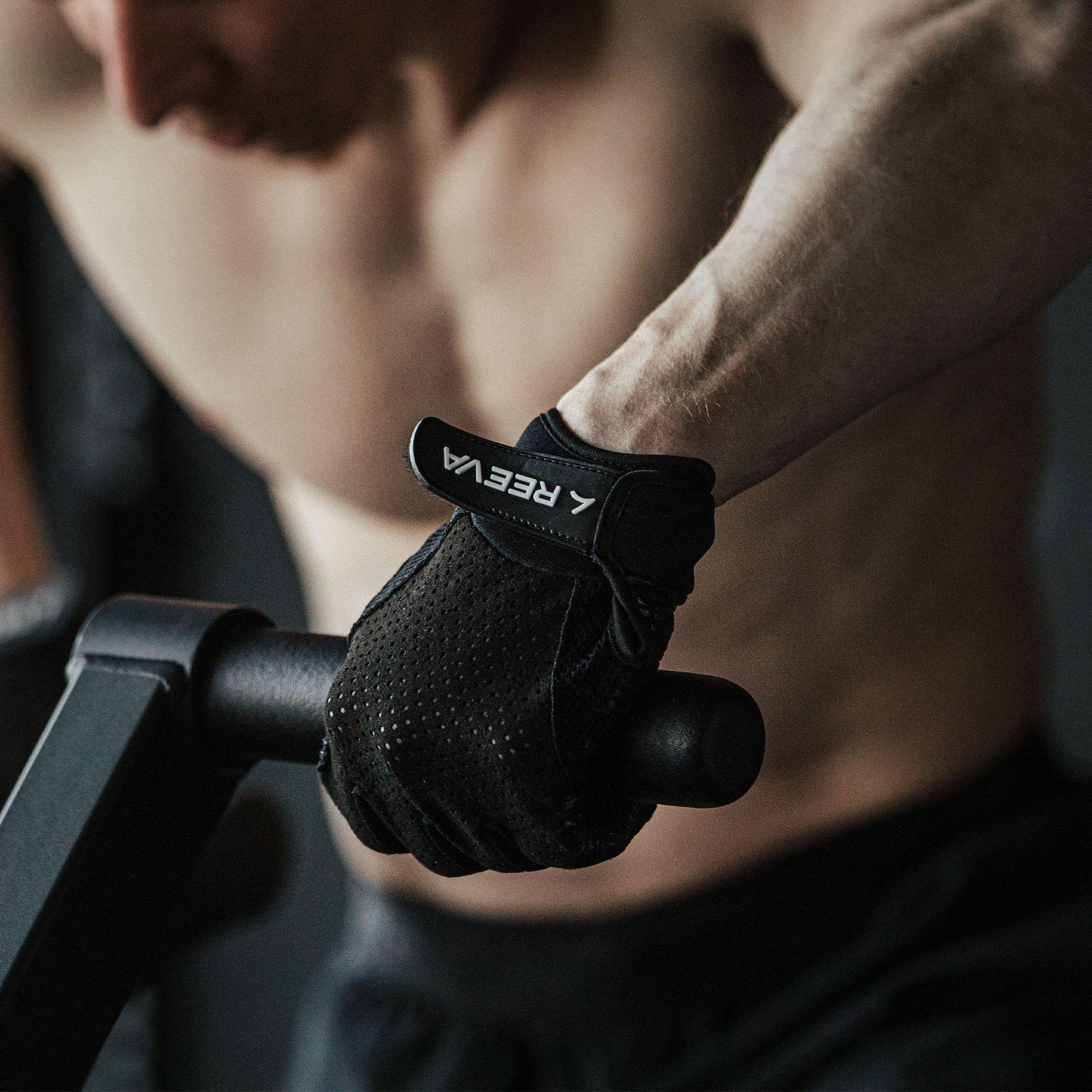 Black - Reeva - Ultra Grip Gloves - 3